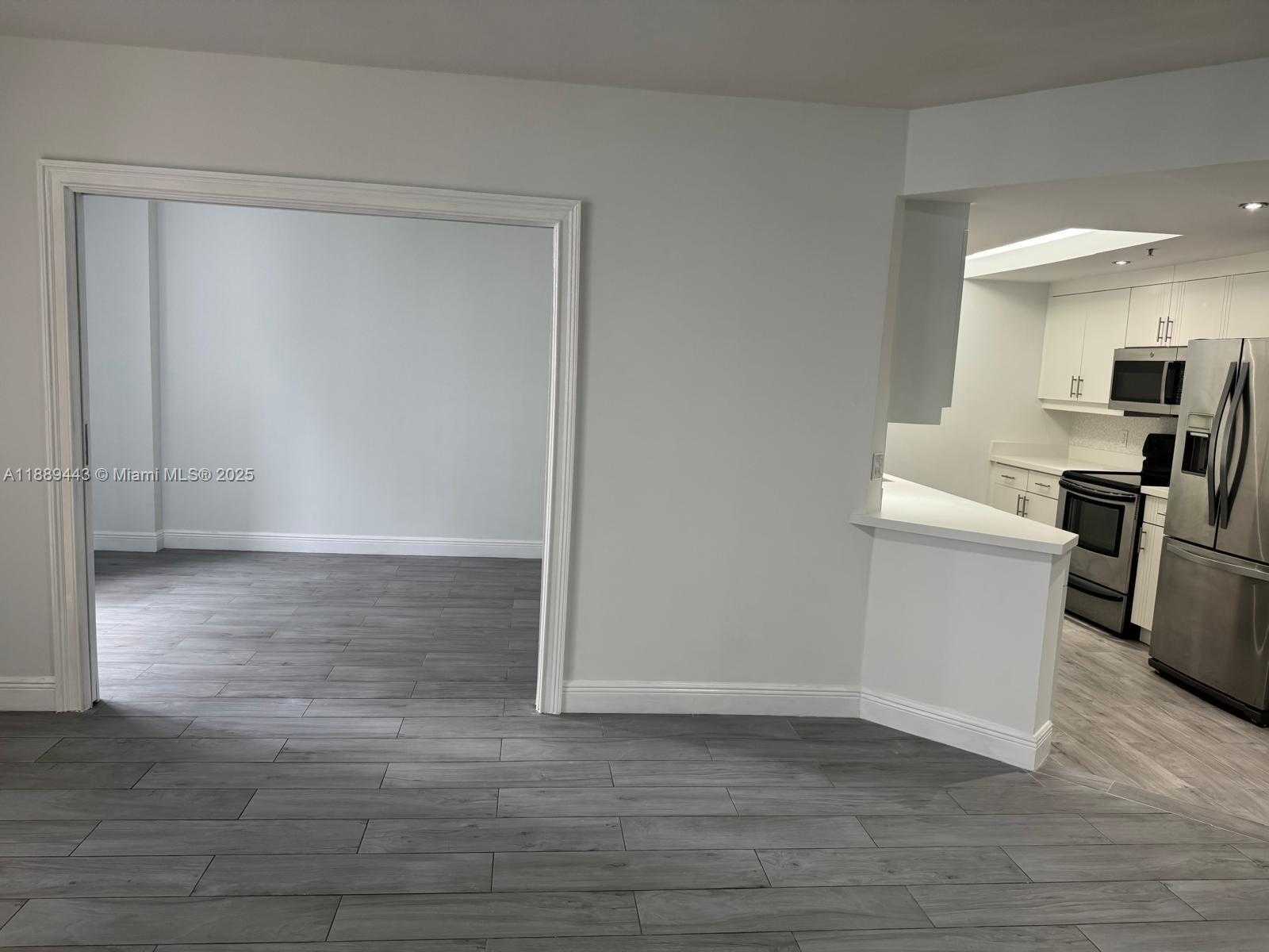 Small Image of 701 BRICKELL KEY BLVD #607, Miami Number 8