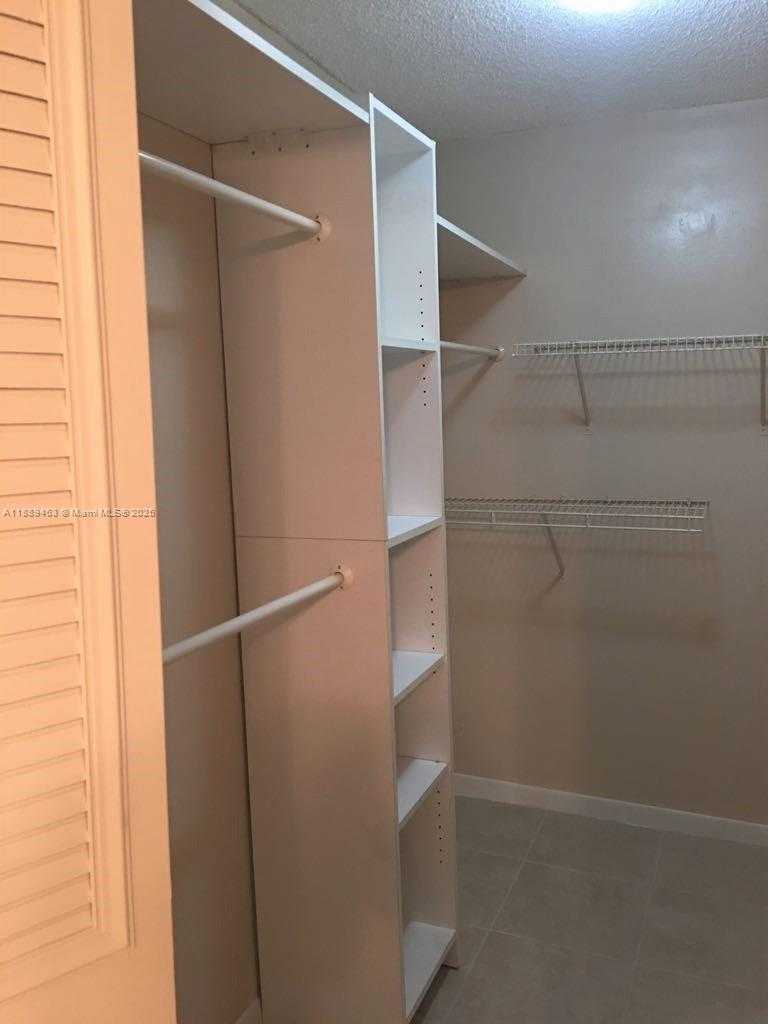 Small Image of 14201 NORTH KENDALL DR #405D, Miami Number 14