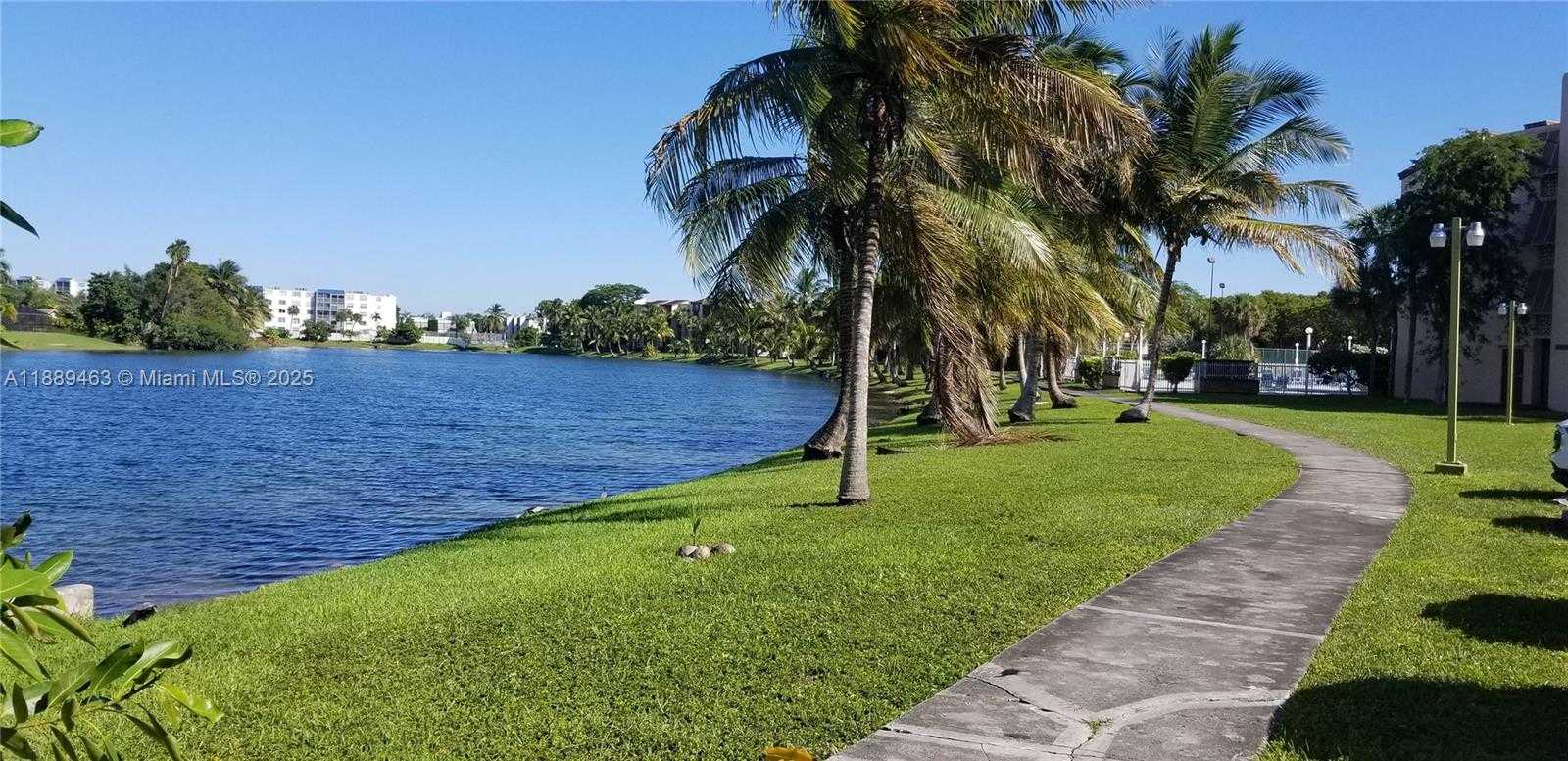 Small Image of 14201 NORTH KENDALL DR #405D, Miami Number 20