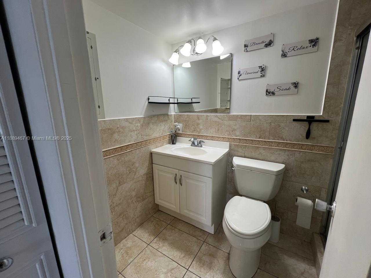 Small Image of 6801 INDIAN CREEK DR #509, Miami Beach Number 5