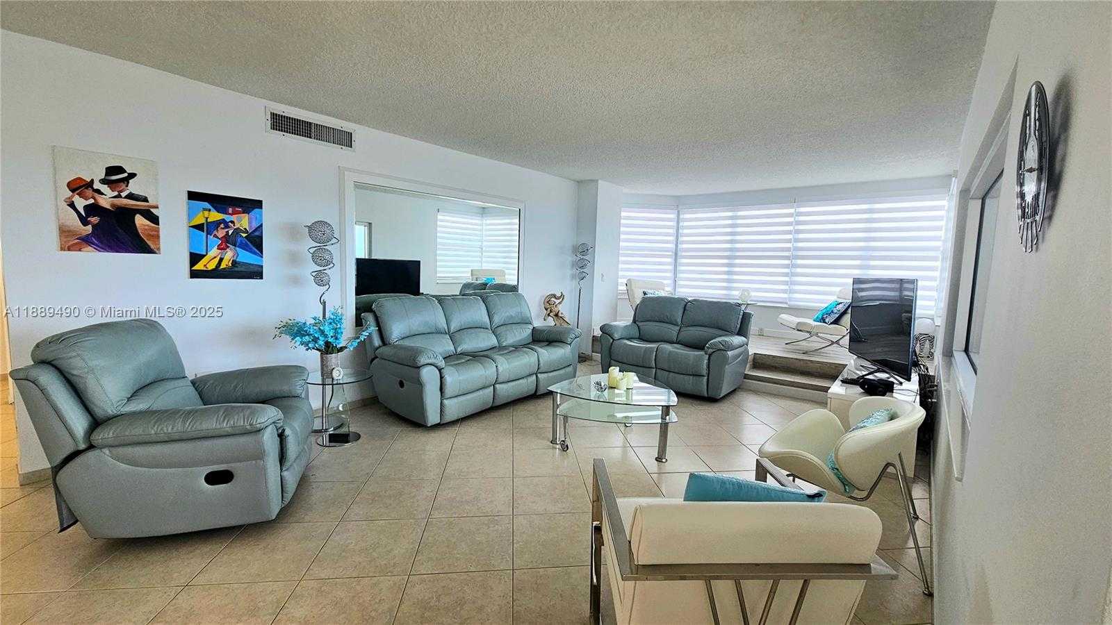 Small Image of 1980 SOUTH OCEAN DR #7F, Hallandale Beach Number 20