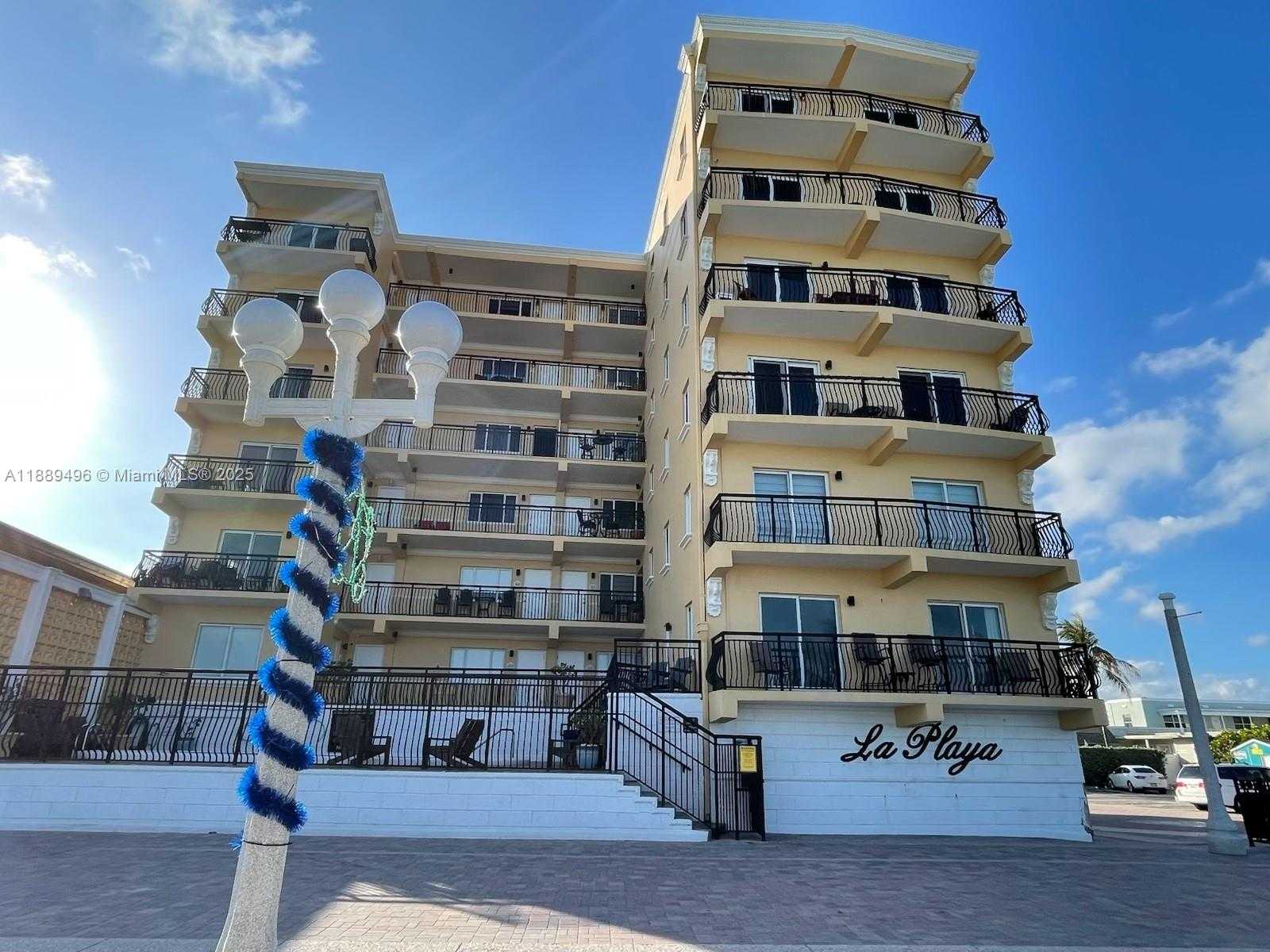 Small Image of 1815 NORTH SURF RD #304, Hollywood Number 12