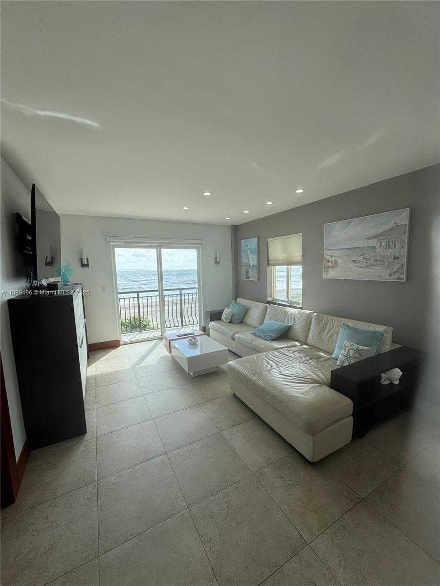 Small Image of 1815 NORTH SURF RD #304, Hollywood Number 6