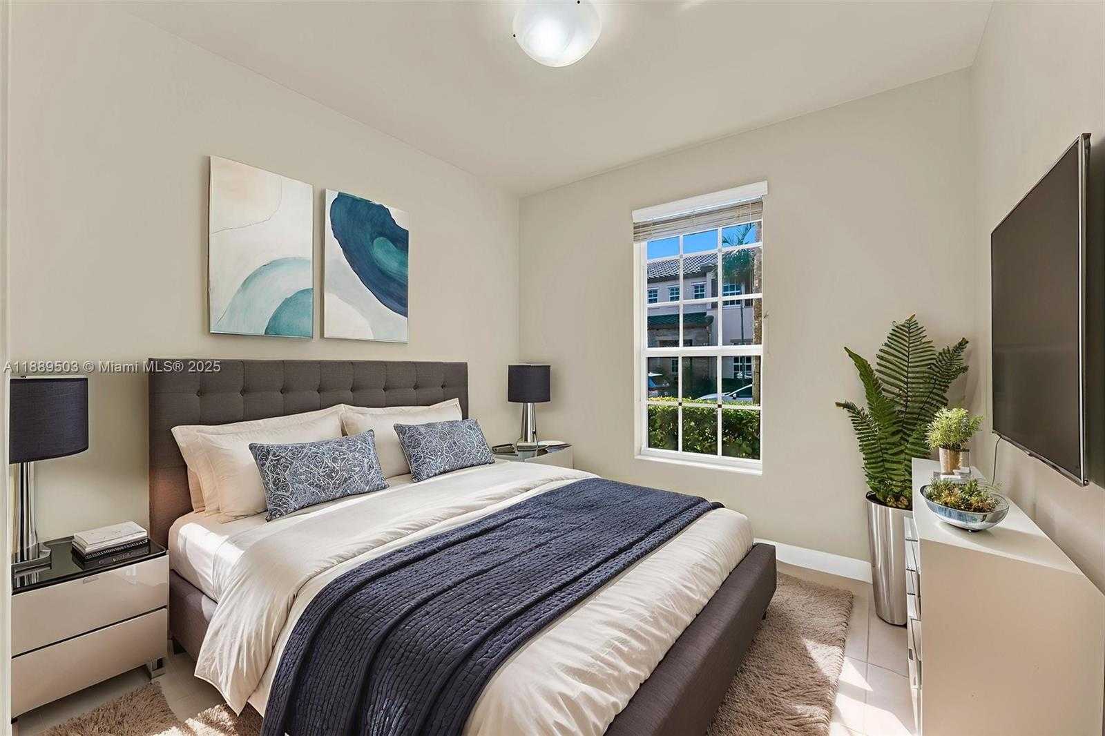 Small Image of 9205 SOUTH WEST 170TH PL, Miami Number 16