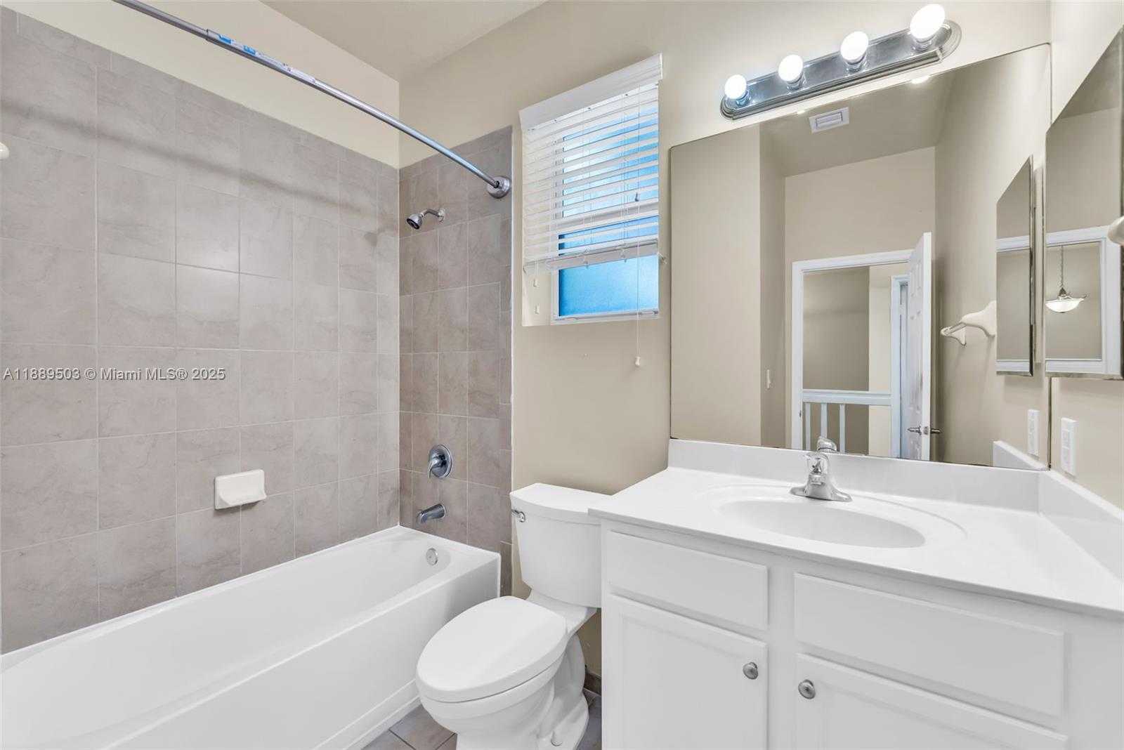 Small Image of 9205 SOUTH WEST 170TH PL, Miami Number 19