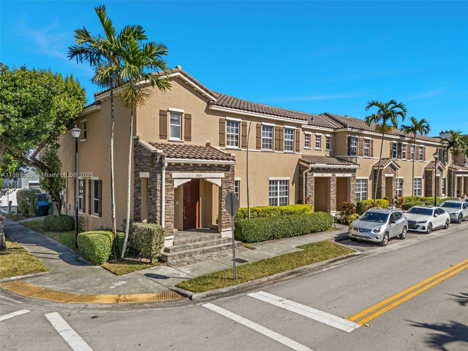 Small Image of 9205 SOUTH WEST 170TH PL, Miami Number 2