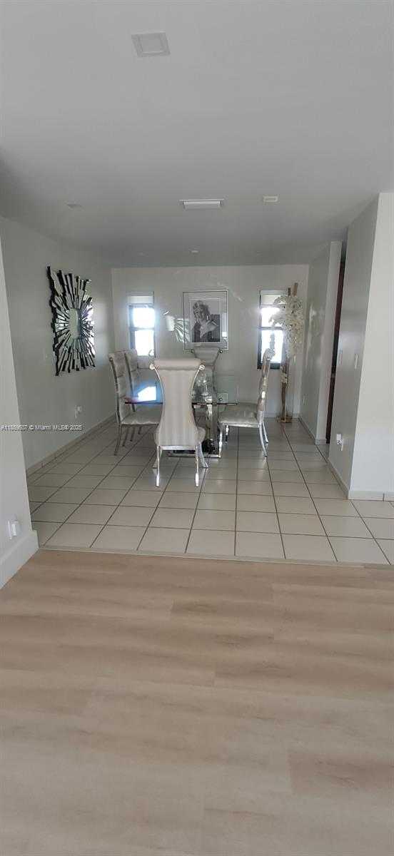 Small Image of 1417 SOUTH WEST 139 AVE, Miami Number 11