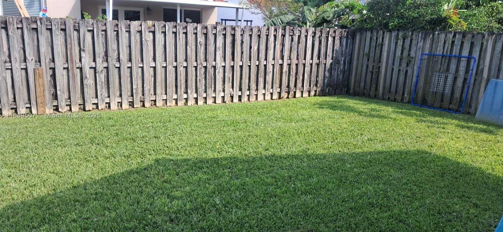 Small Image of 1417 SOUTH WEST 139 AVE, Miami Number 38