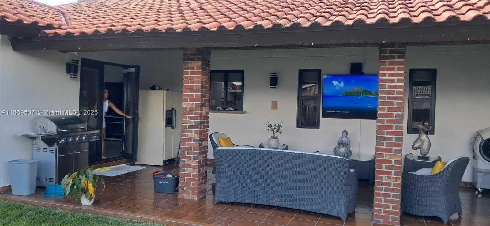 Small Image of 1417 SOUTH WEST 139 AVE, Miami Number 42