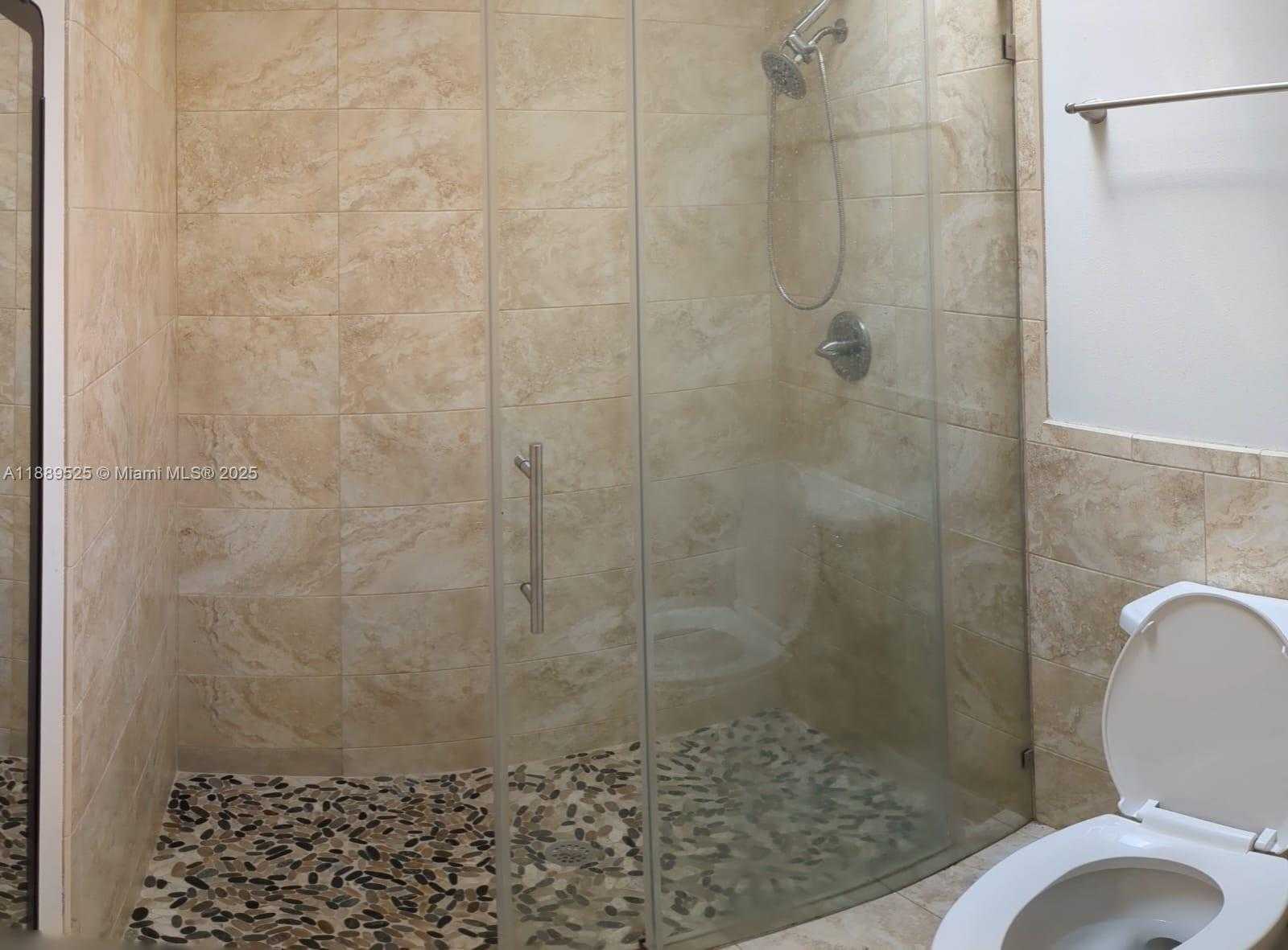 Small Image of 1250 WILLOW DR, Weston Number 10