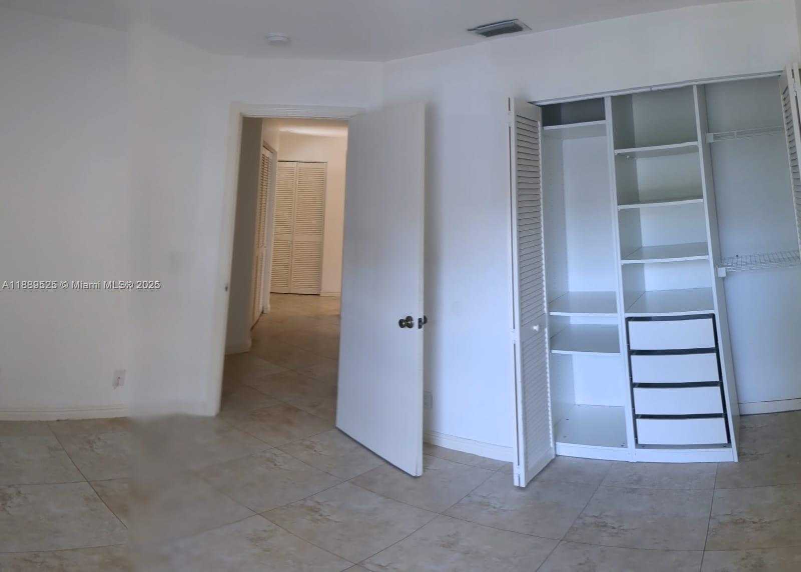 Small Image of 1250 WILLOW DR, Weston Number 13