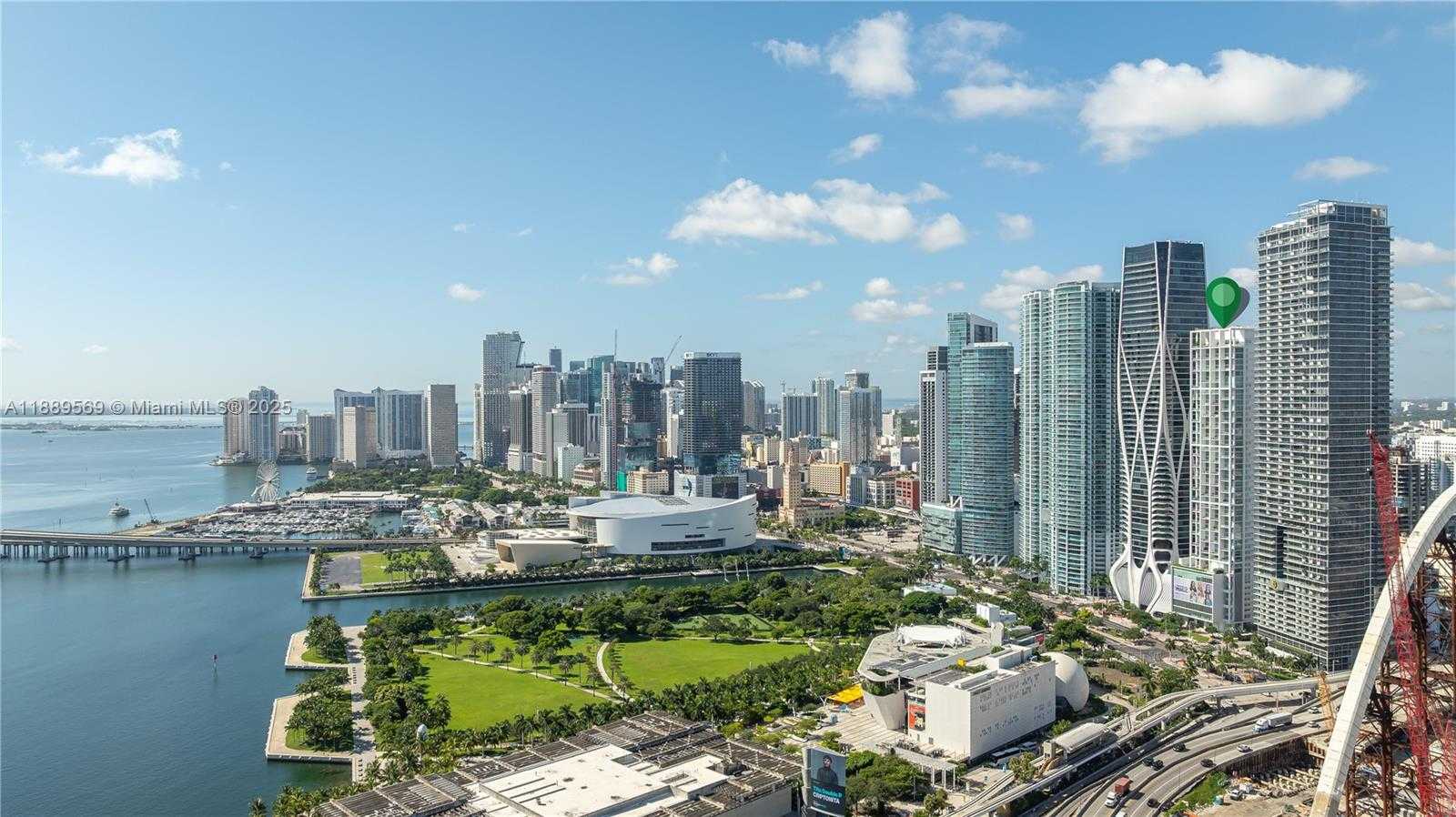 Small Image of 1040 BISCAYNE BLVD #4207, Miami Number 2