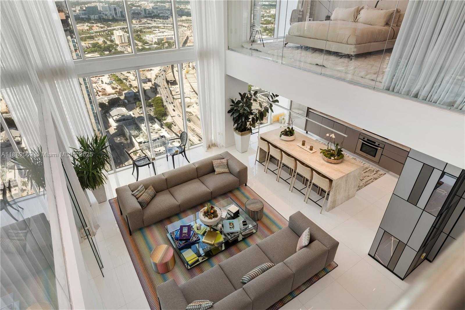 Small Image of 1040 BISCAYNE BLVD #4207, Miami Number 25
