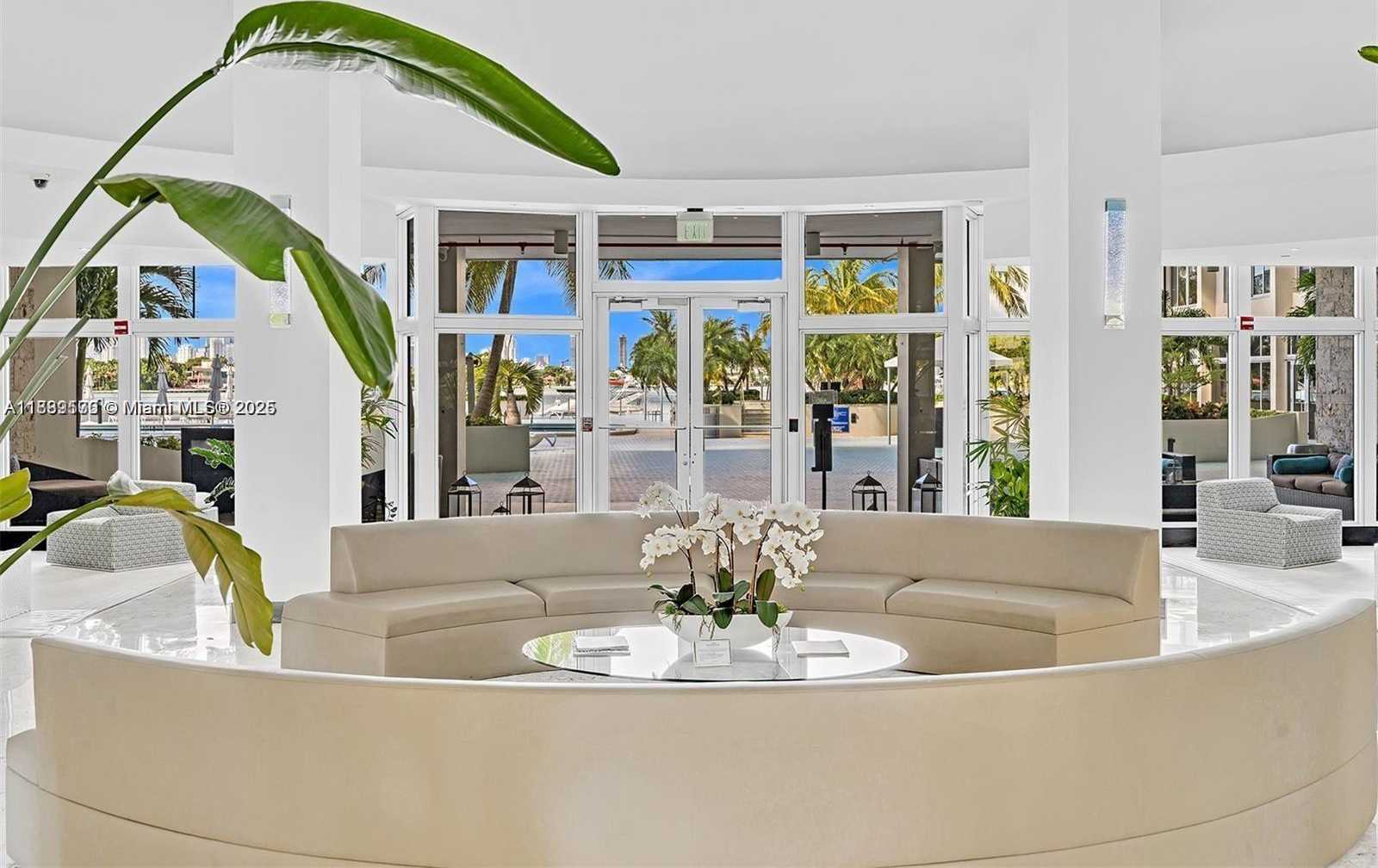 Small Image of 1200 WEST AVE #1008, Miami Beach Number 14