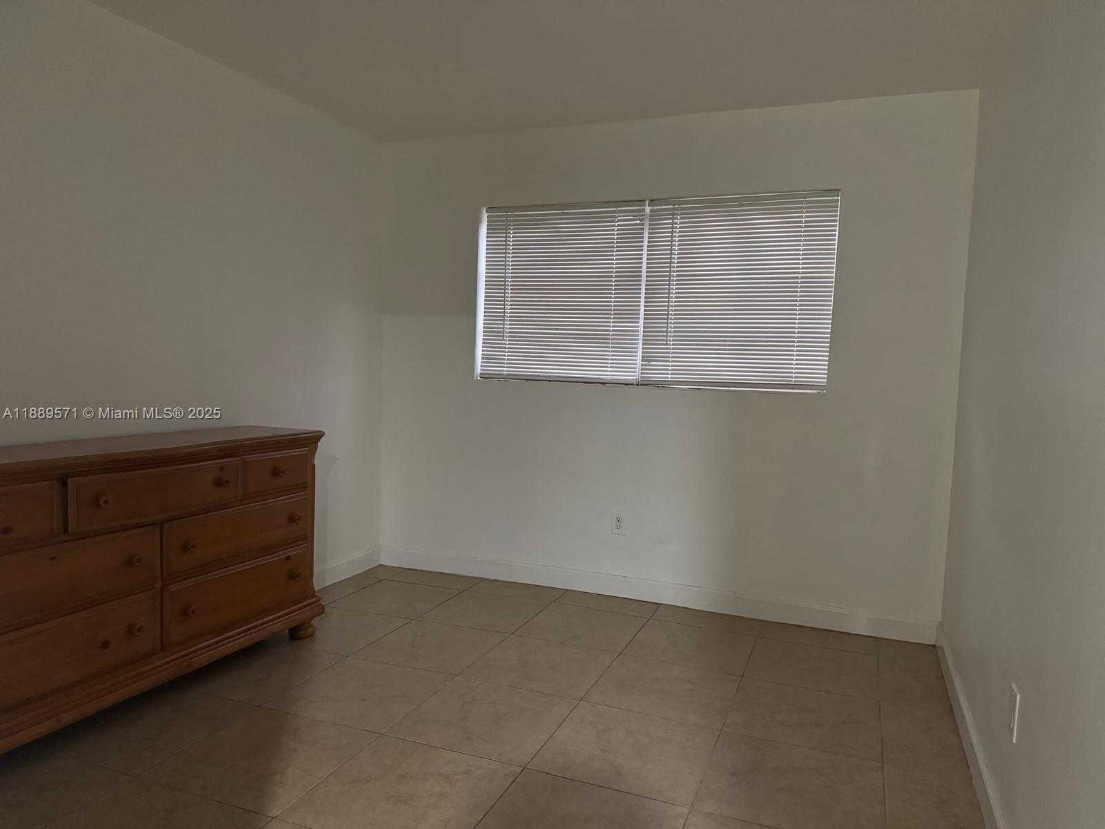Small Image of 7410 SOUTH WEST 82ND ST #K206, Miami Number 3