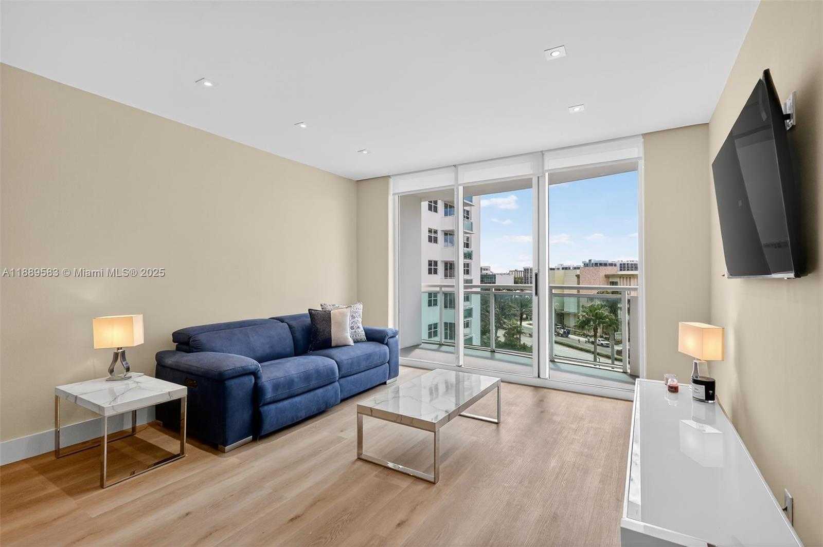 Small Image of 3001 SOUTH OCEAN DR #639, Hollywood Number 3