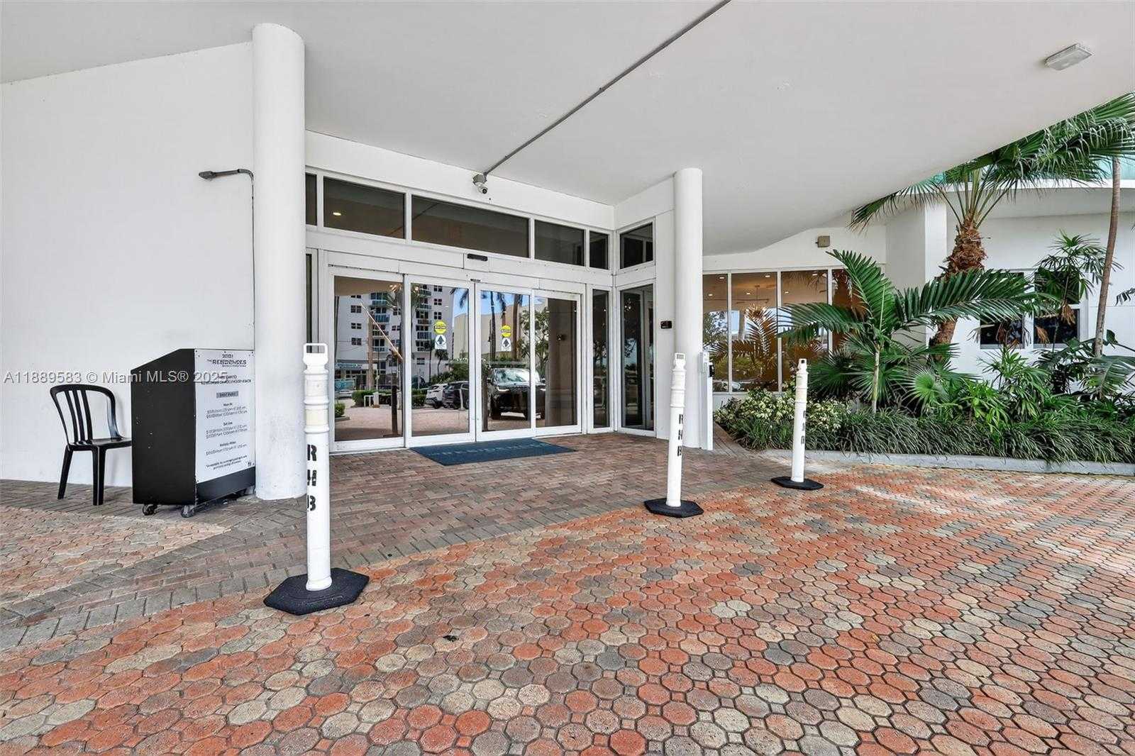 Small Image of 3001 SOUTH OCEAN DR #639, Hollywood Number 31
