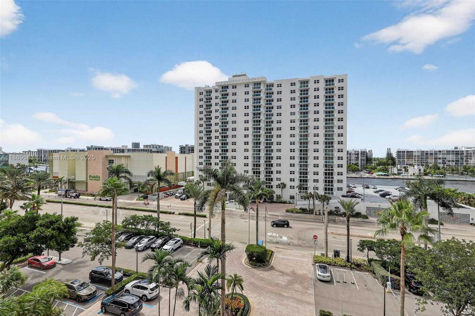 Small Image of 3001 SOUTH OCEAN DR #639, Hollywood Number 34
