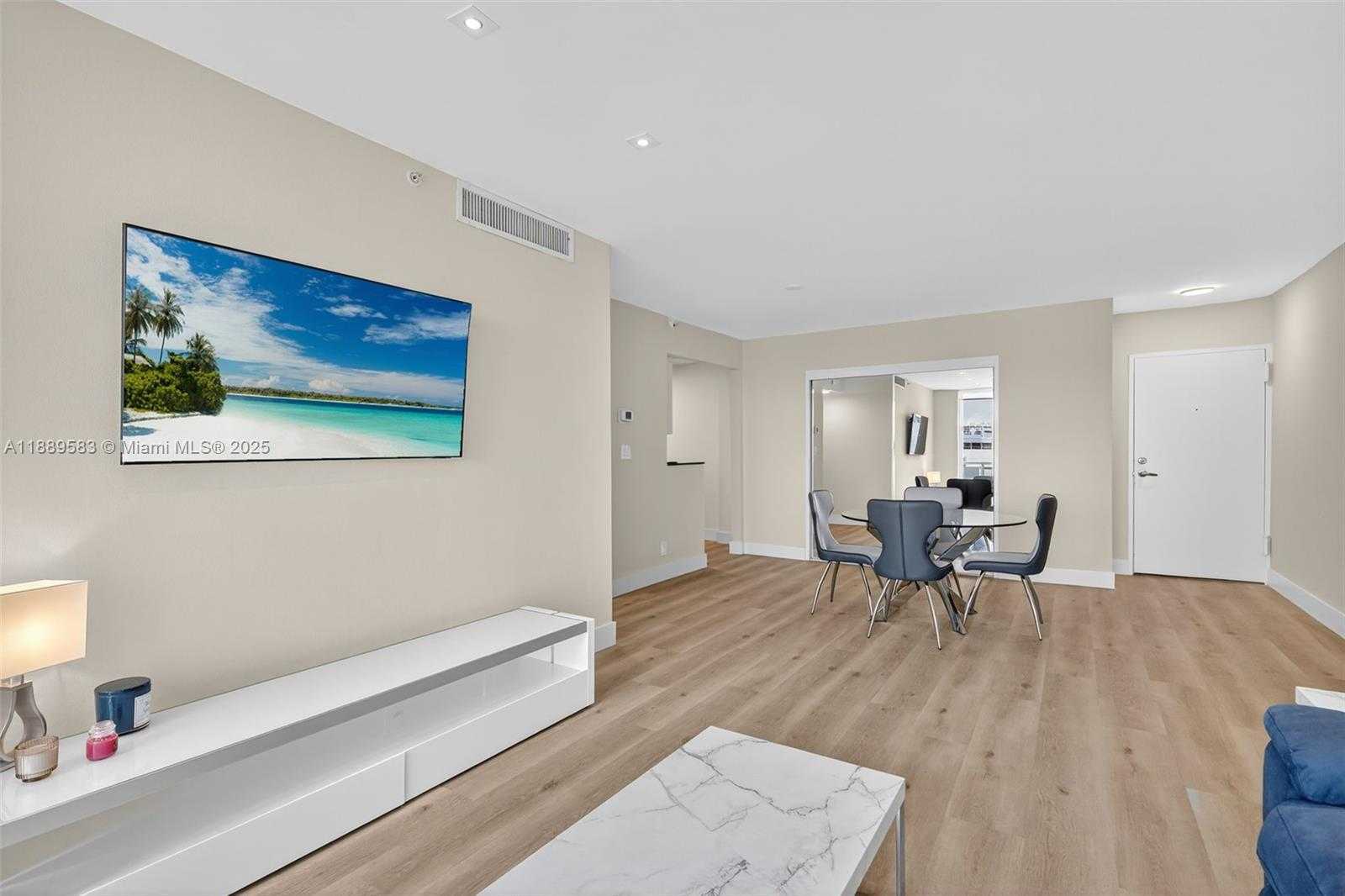 Small Image of 3001 SOUTH OCEAN DR #639, Hollywood Number 5