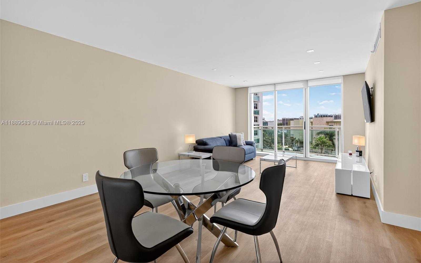 Small Image of 3001 SOUTH OCEAN DR #639, Hollywood Number 7
