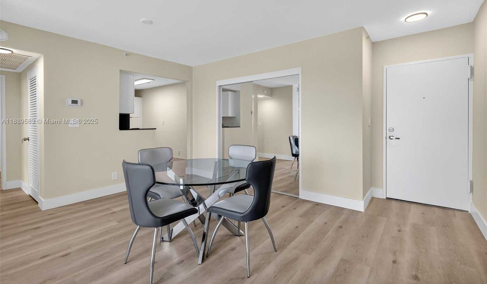 Small Image of 3001 SOUTH OCEAN DR #639, Hollywood Number 8