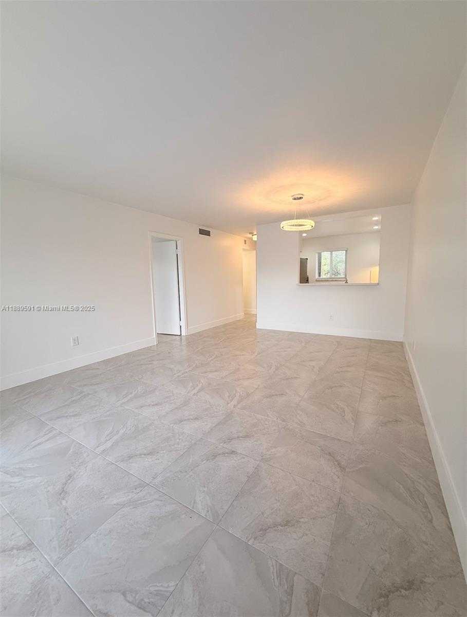Small Image of 7825 CAMINO REAL #J-414, Miami Number 5