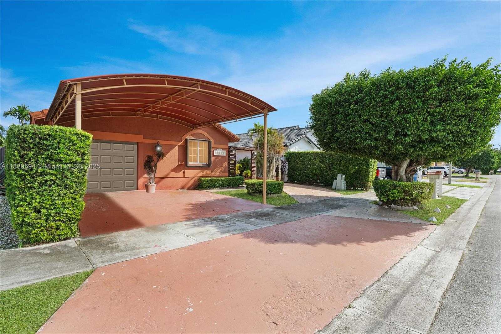 Small Image of 17841 SOUTH WEST 145TH AVE, Miami Number 3