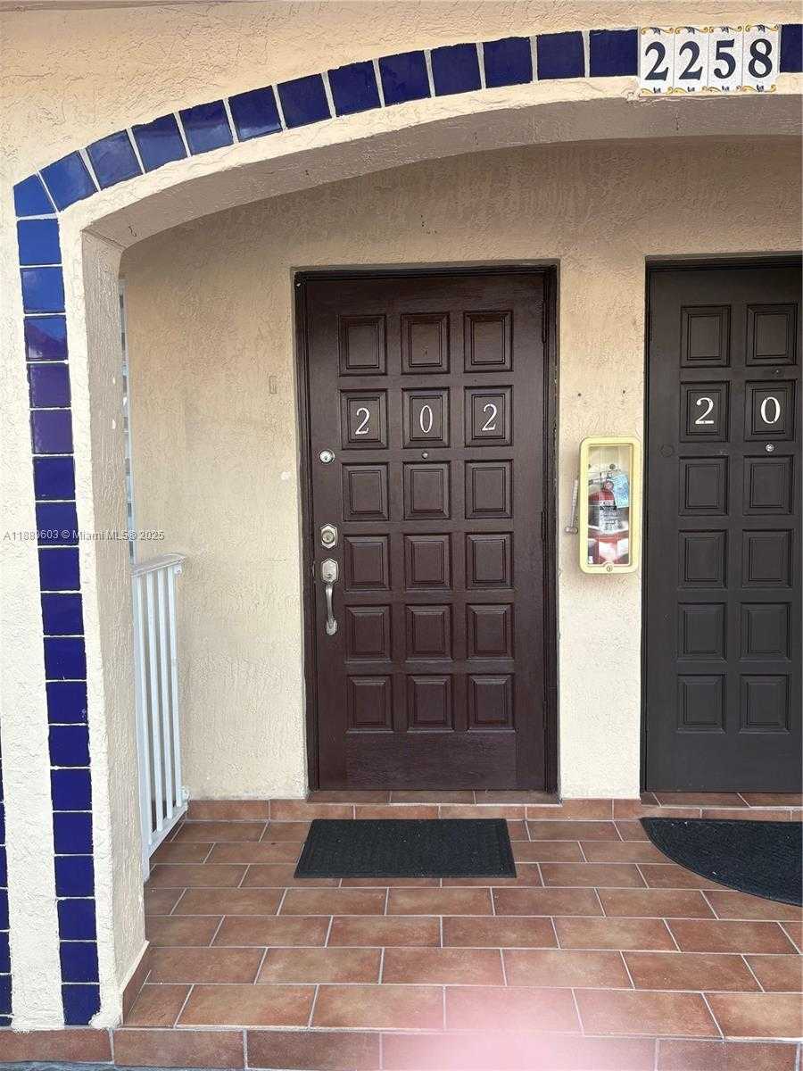 Small Image of 2258 WEST 74TH ST #202-9, Hialeah Number 2
