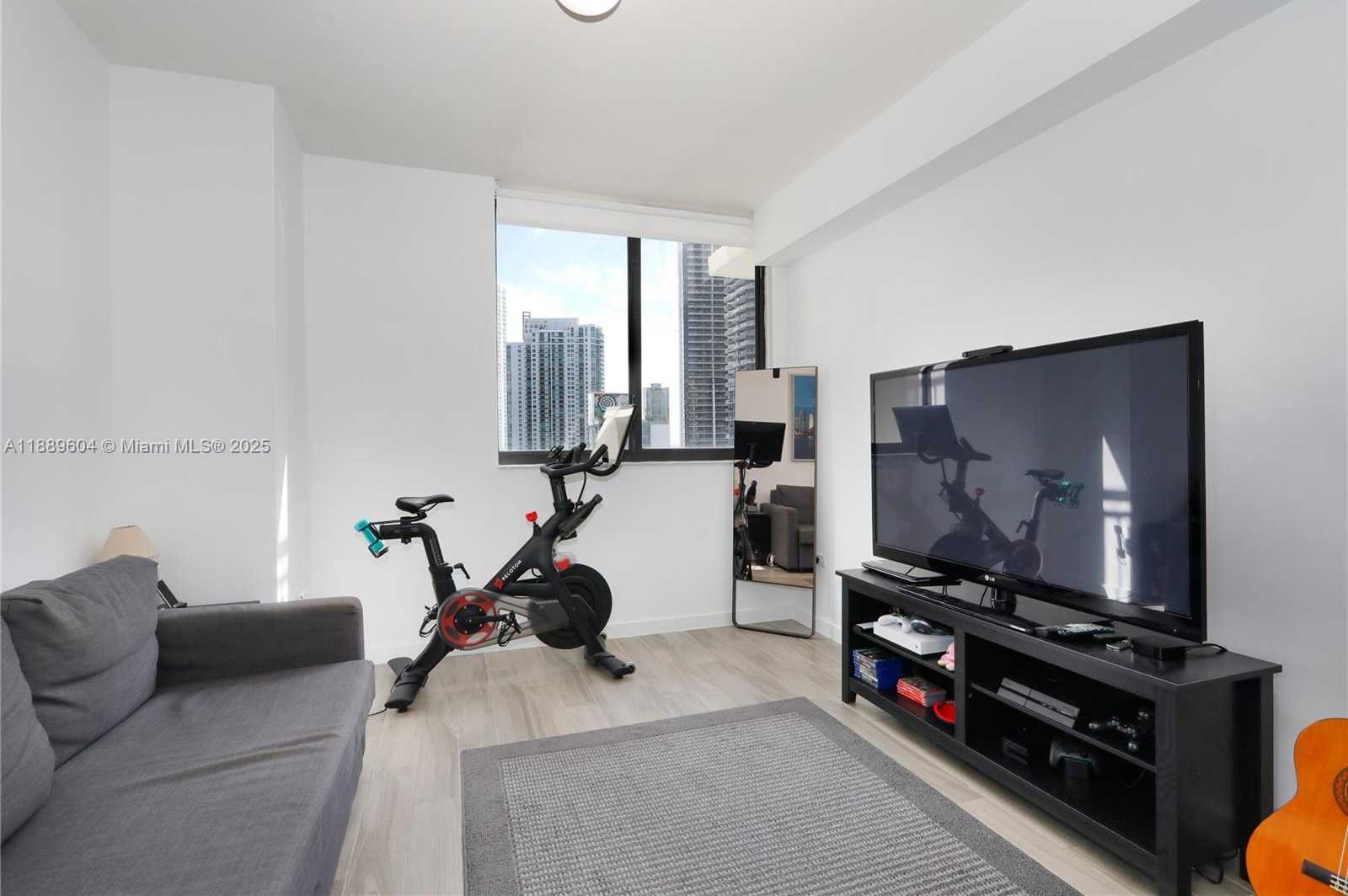 Small Image of 999 SOUTH WEST 1ST AVE #2011, Miami Number 16