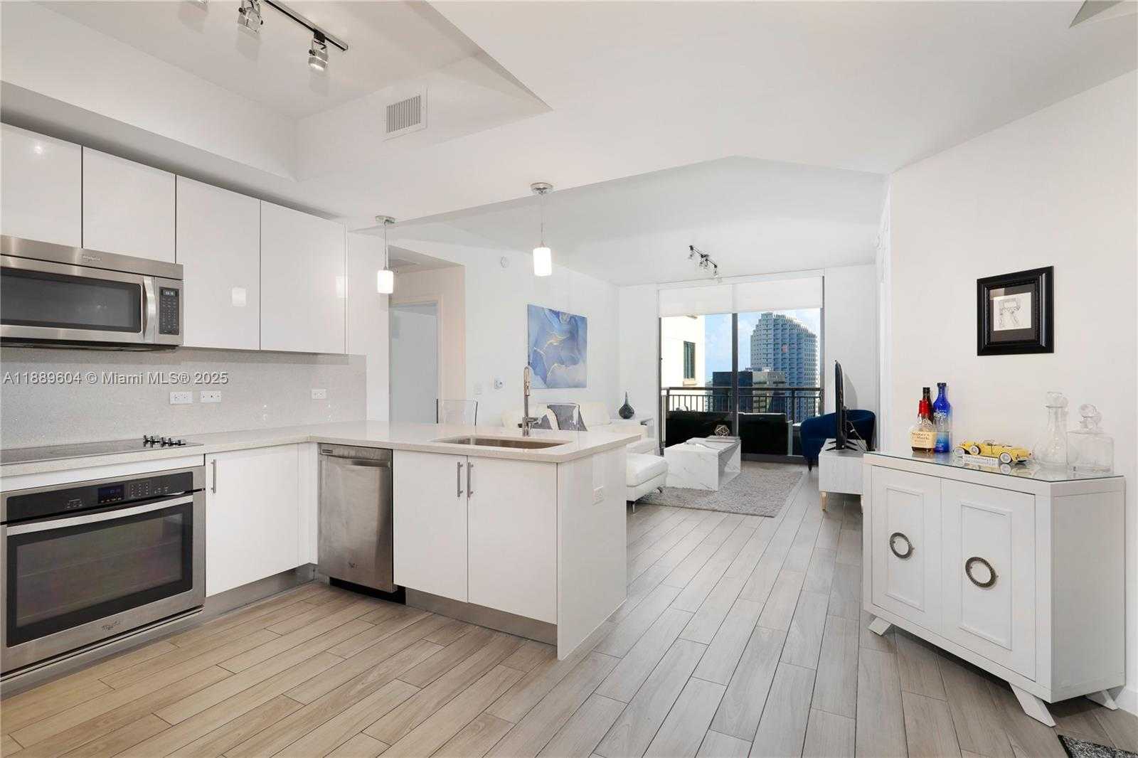 Small Image of 999 SOUTH WEST 1ST AVE #2011, Miami Number 2