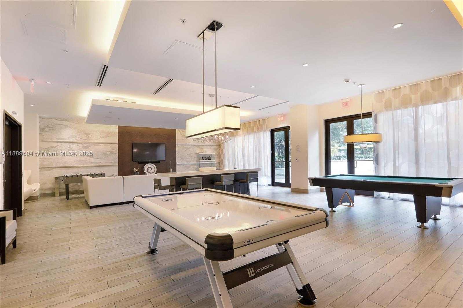 Small Image of 999 SOUTH WEST 1ST AVE #2011, Miami Number 21