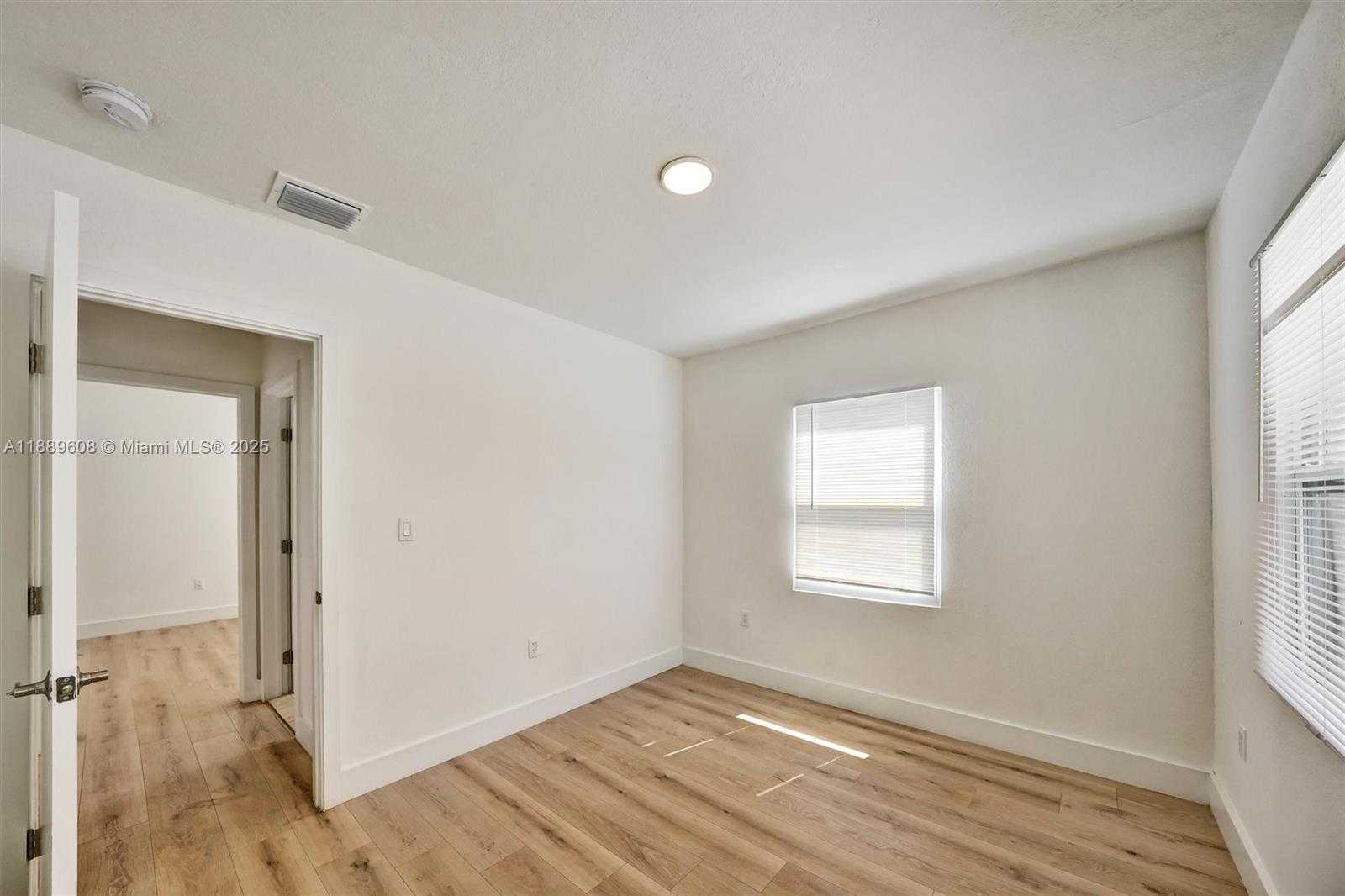 Small Image of 1413 SOUTH WEST 3 RD, Miami Number 8