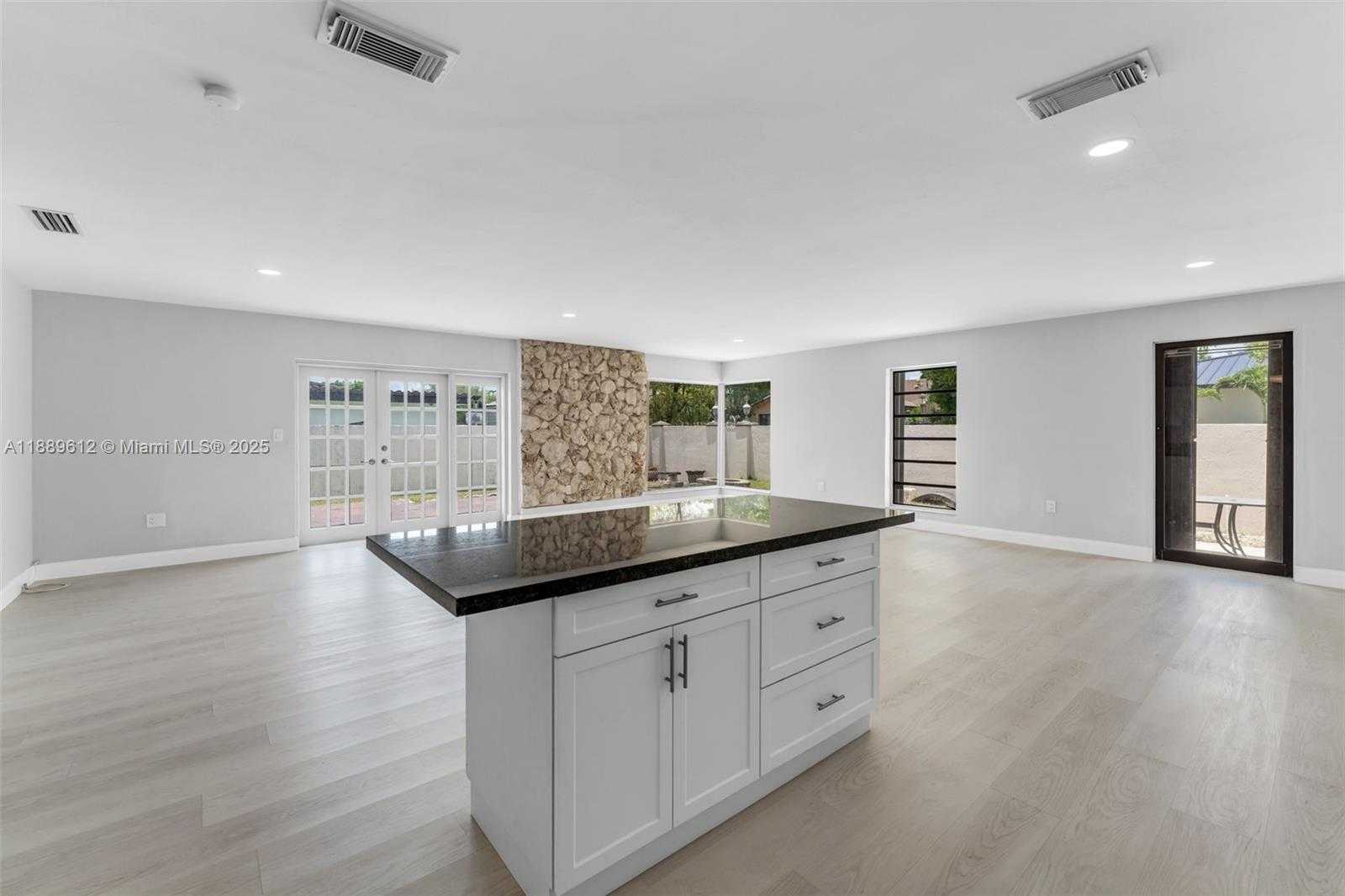Small Image of 4400 SOUTH WEST 89TH AVE #4400, Miami Number 11