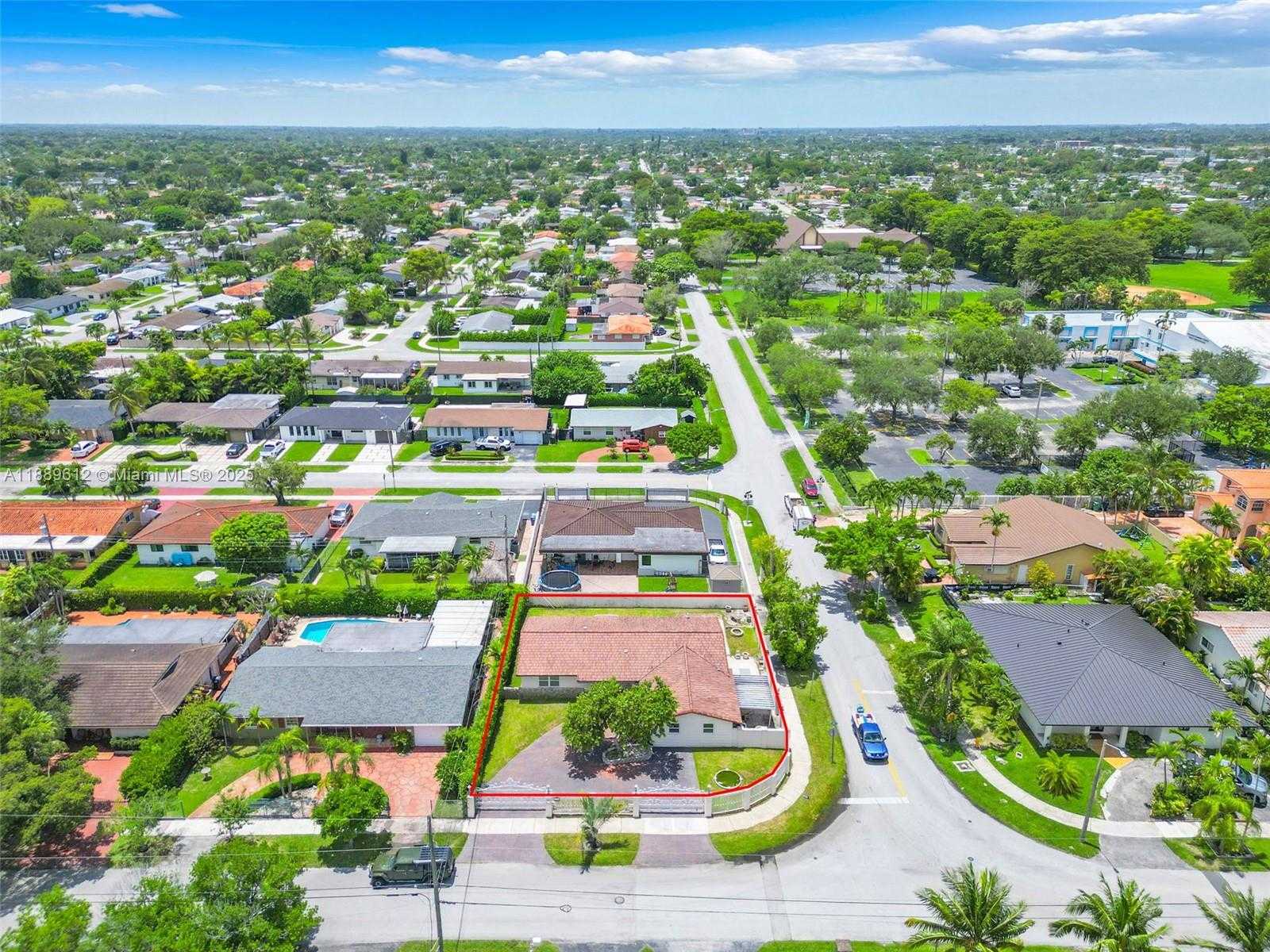 Small Image of 4400 SOUTH WEST 89TH AVE #4400, Miami Number 38