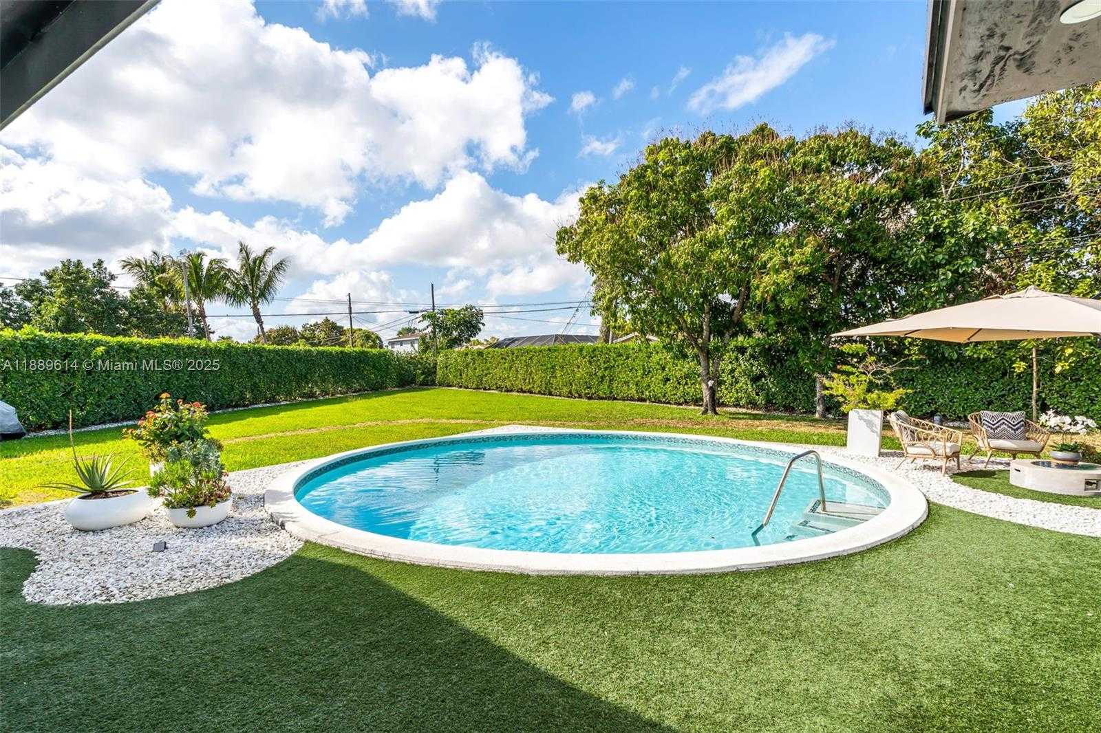 Small Image of 10971 SOUTH WEST 177TH ST, Miami Number 10