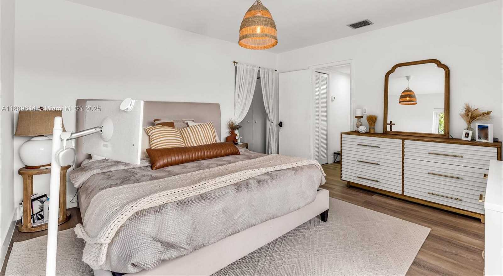 Small Image of 10971 SOUTH WEST 177TH ST, Miami Number 9