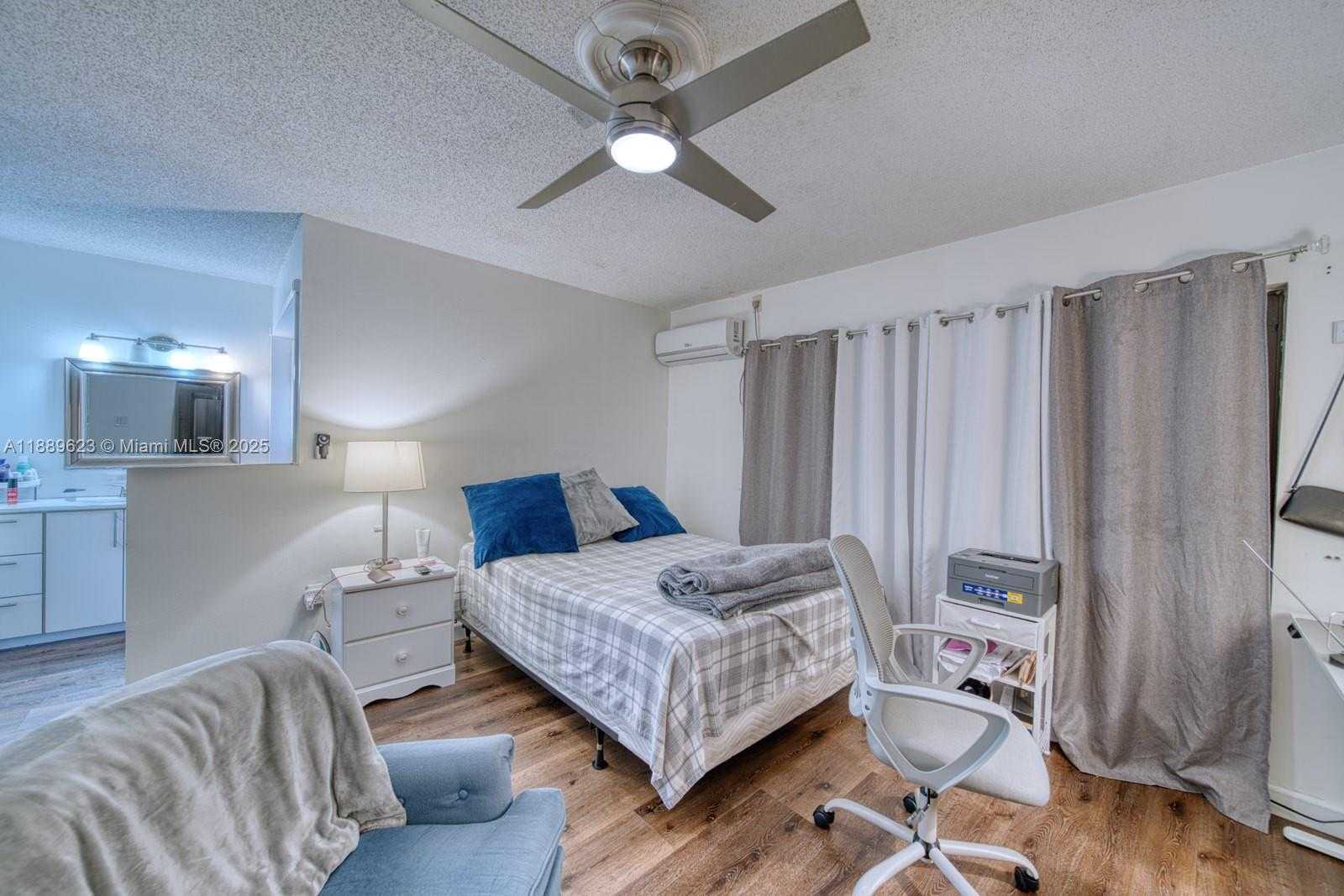 Small Image of 10000 SOUTH WEST 147TH CT #A, Miami Number 4