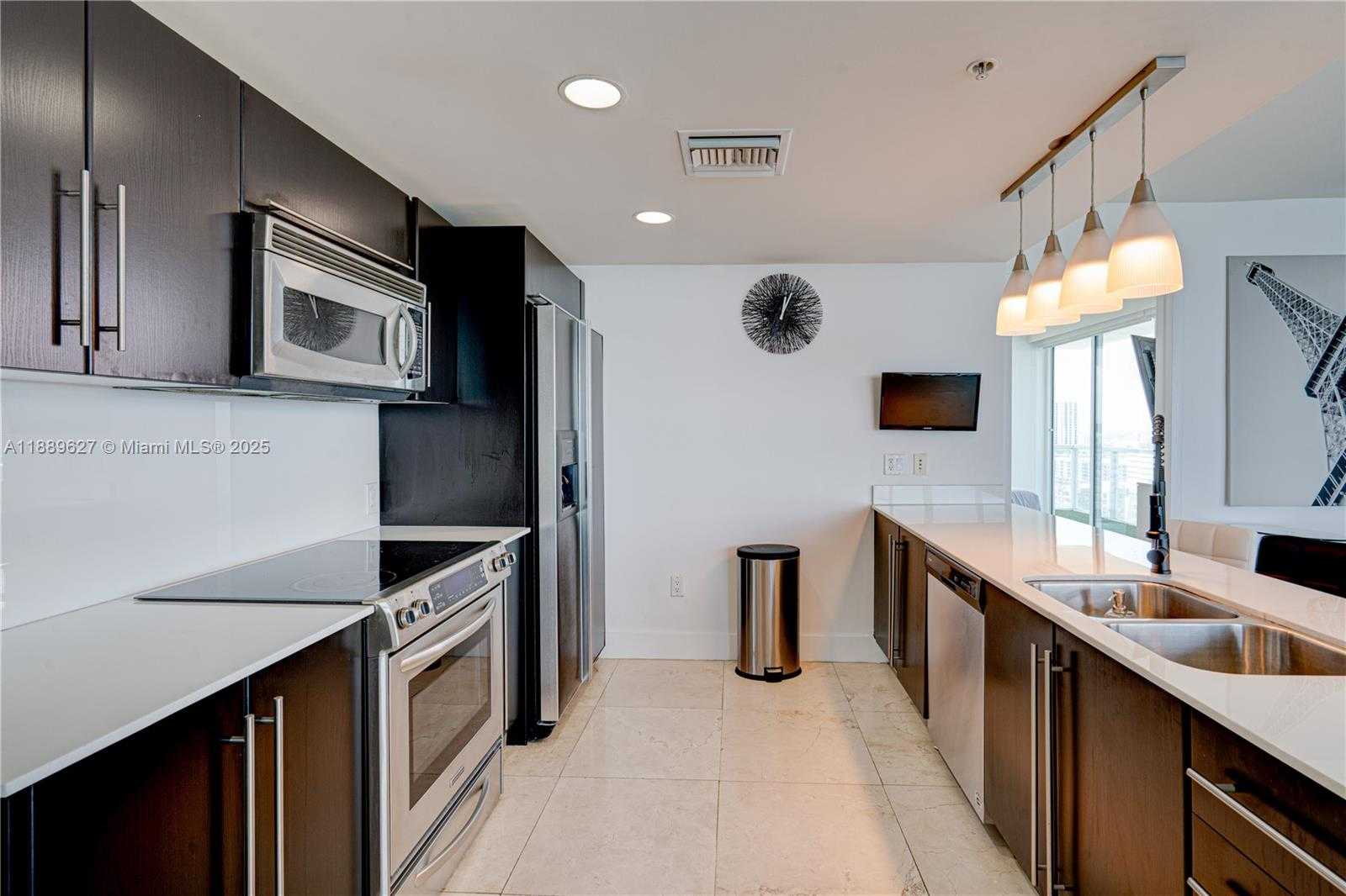 Small Image of 665 NORTH EAST 25TH ST #2005, Miami Number 15