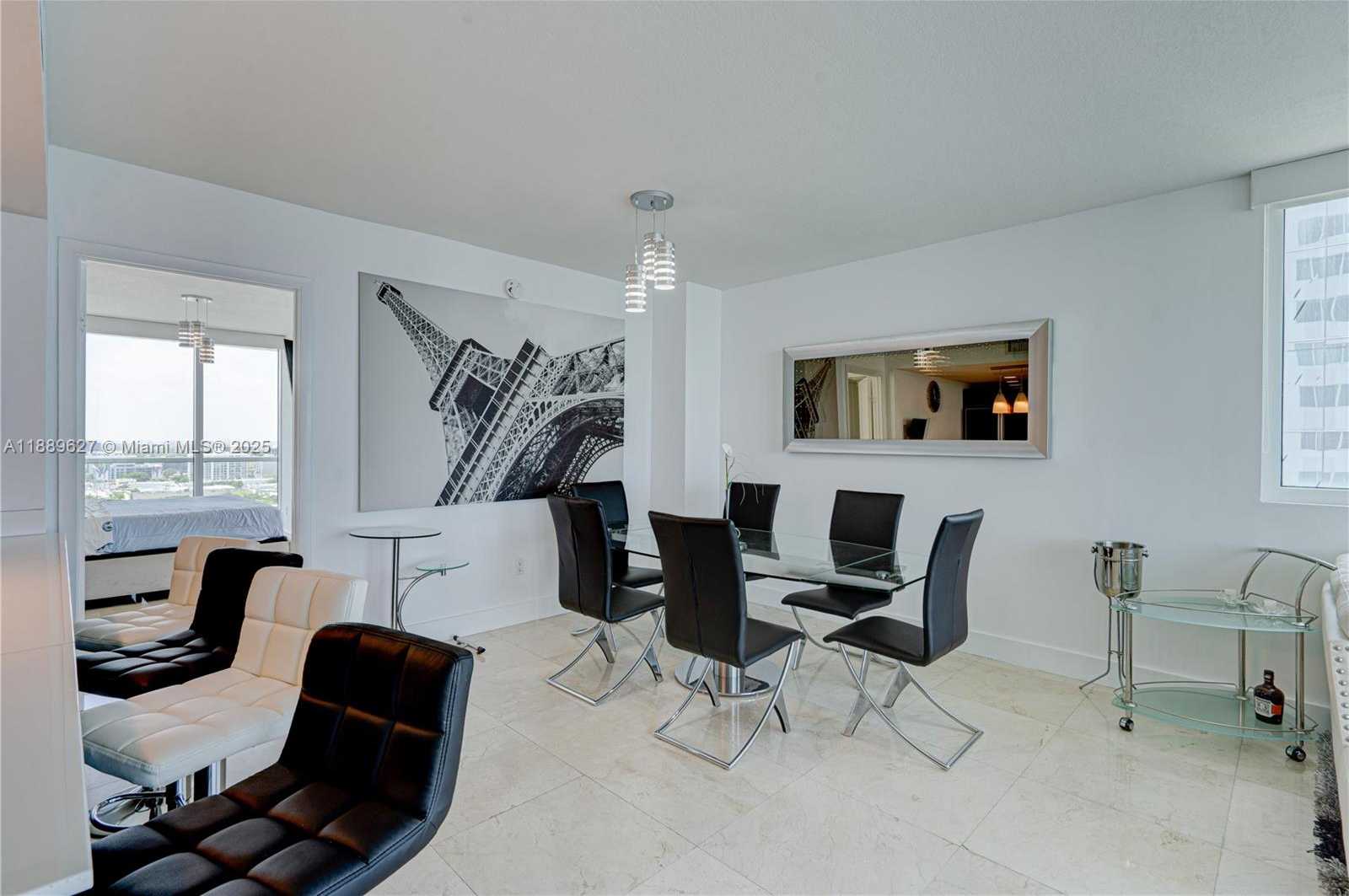 Small Image of 665 NORTH EAST 25TH ST #2005, Miami Number 20