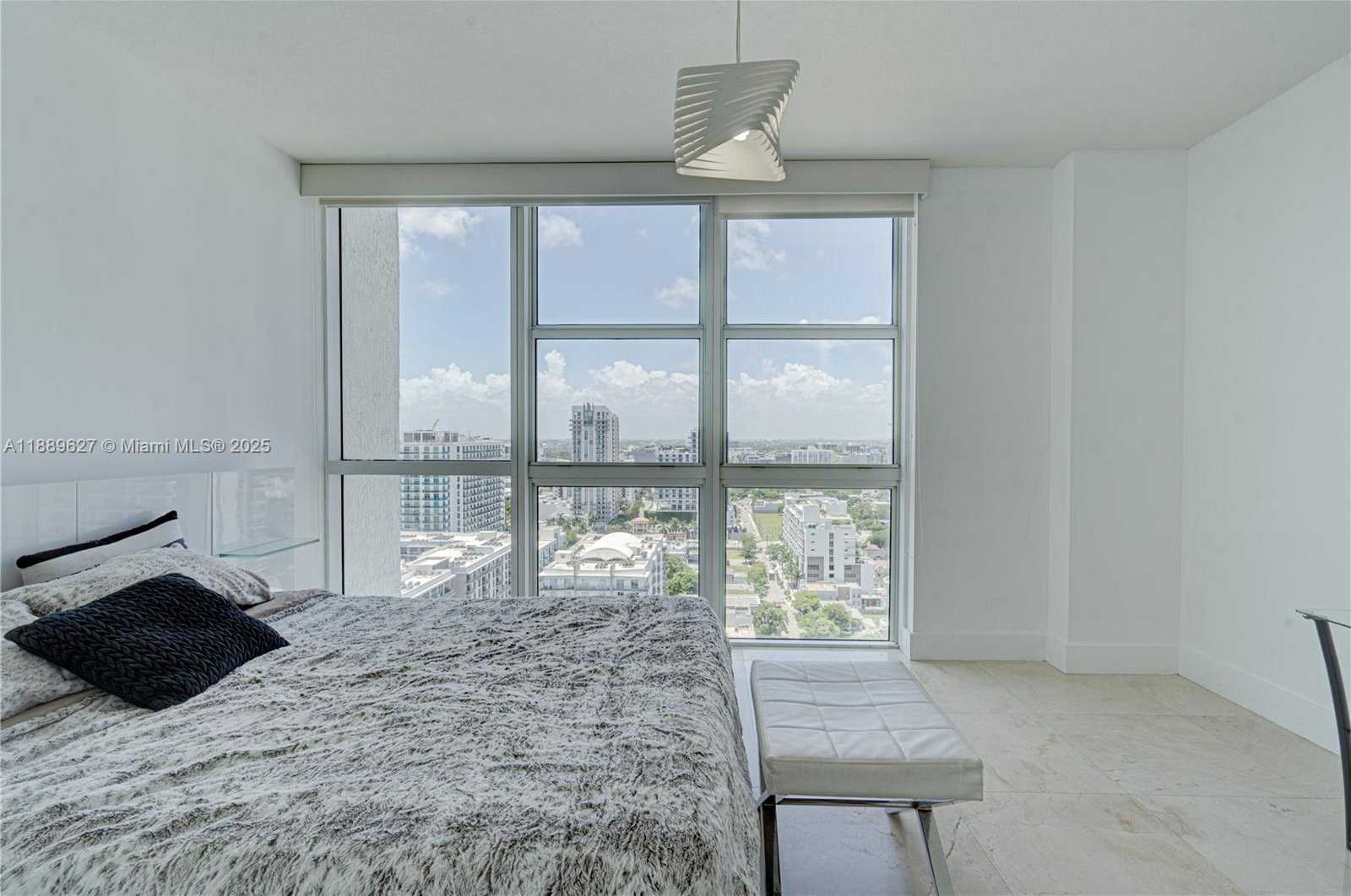 Small Image of 665 NORTH EAST 25TH ST #2005, Miami Number 38
