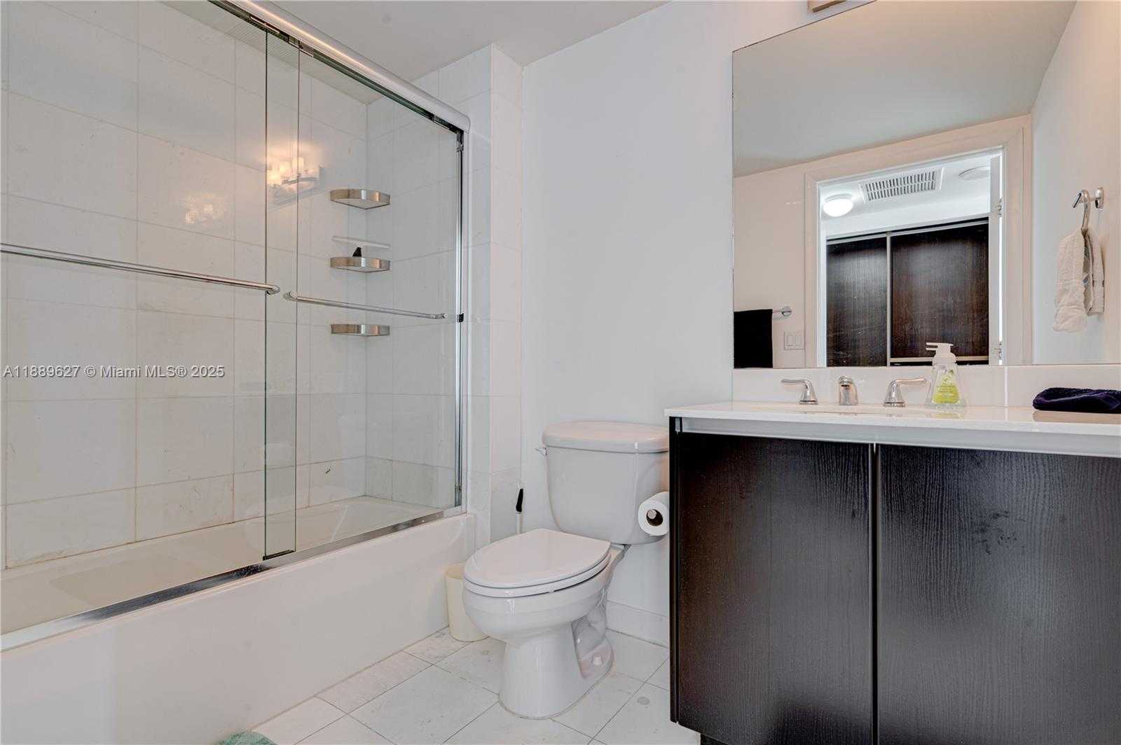 Small Image of 665 NORTH EAST 25TH ST #2005, Miami Number 40