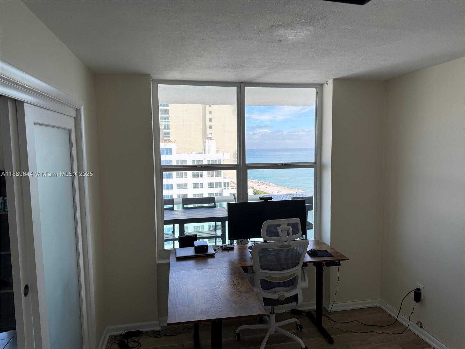Small Image of 5001 COLLINS AVE #16F, Miami Beach Number 12