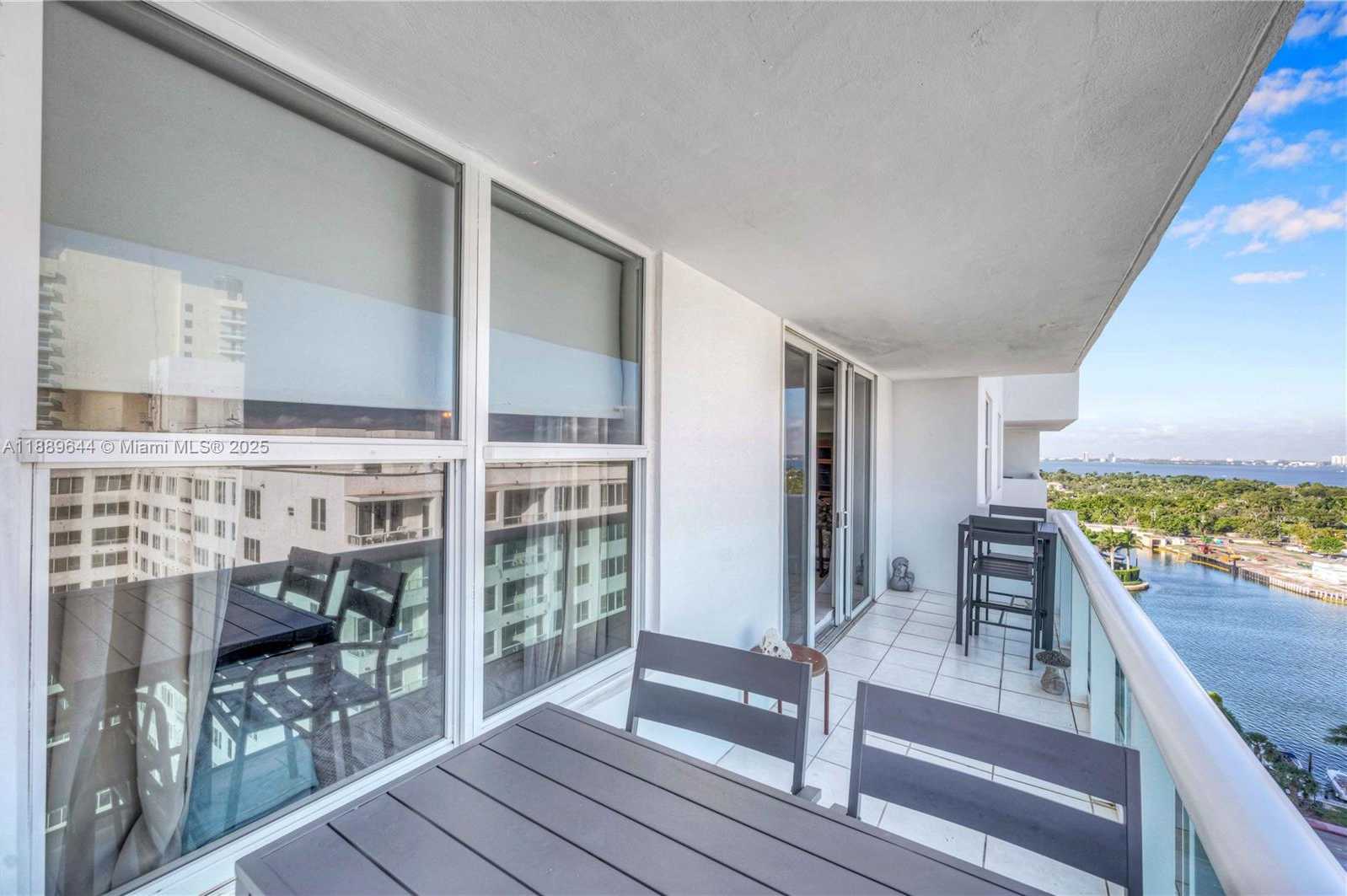 Small Image of 5001 COLLINS AVE #16F, Miami Beach Number 15