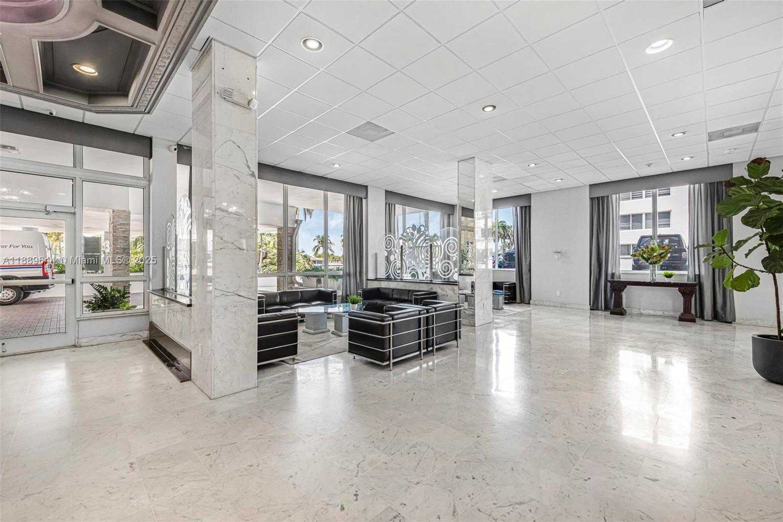 Small Image of 5001 COLLINS AVE #16F, Miami Beach Number 17