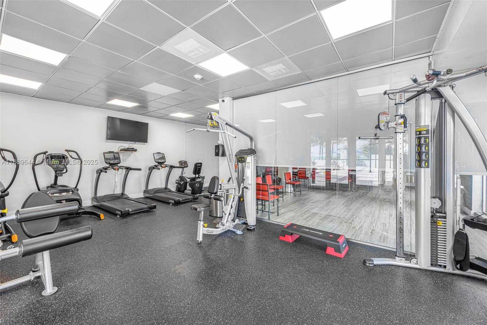Small Image of 5001 COLLINS AVE #16F, Miami Beach Number 19