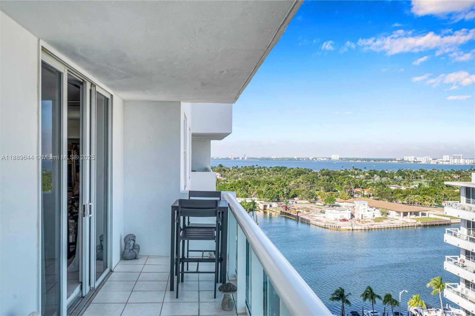 Small Image of 5001 COLLINS AVE #16F, Miami Beach Number 2