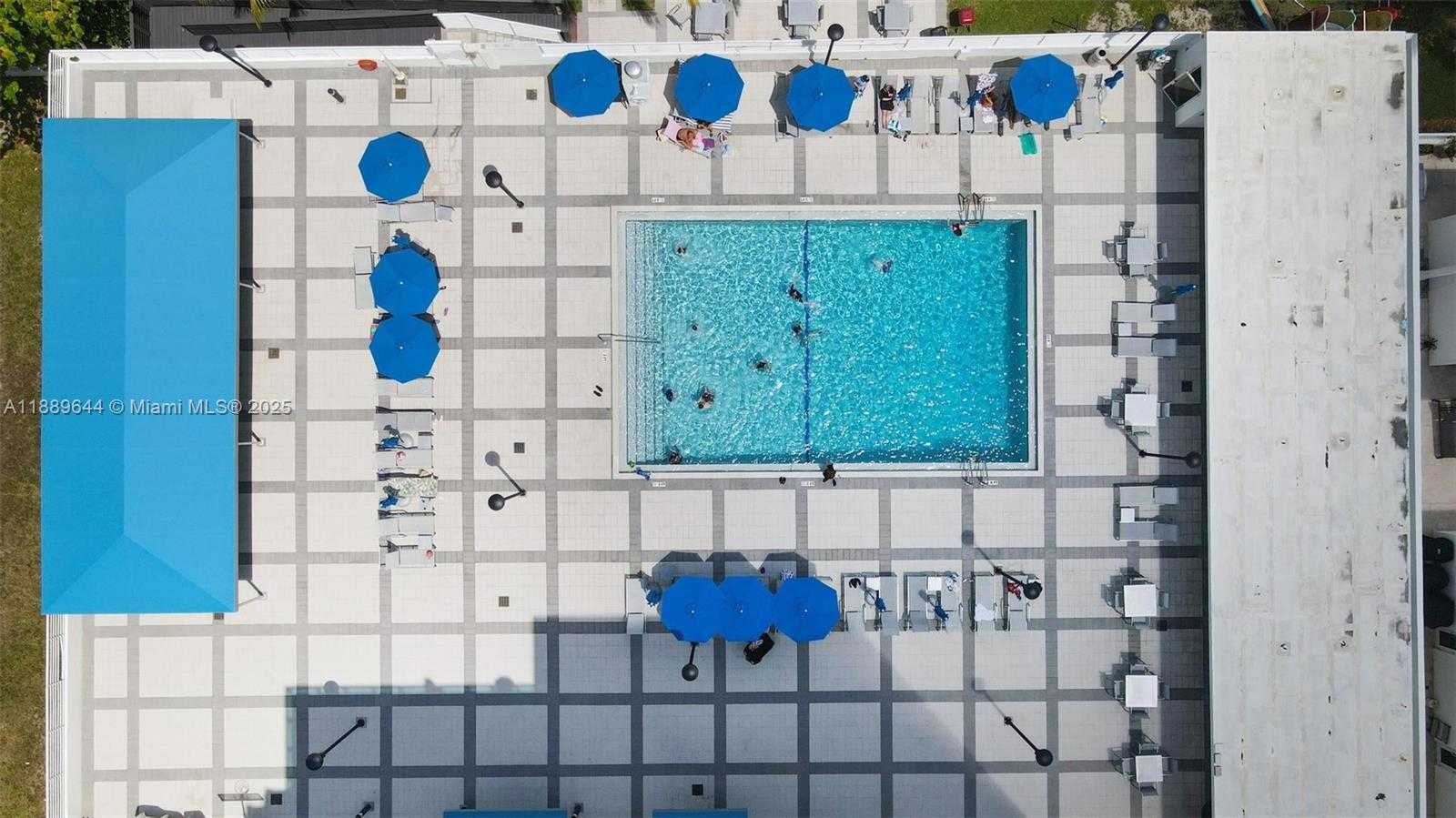 Small Image of 5001 COLLINS AVE #16F, Miami Beach Number 20