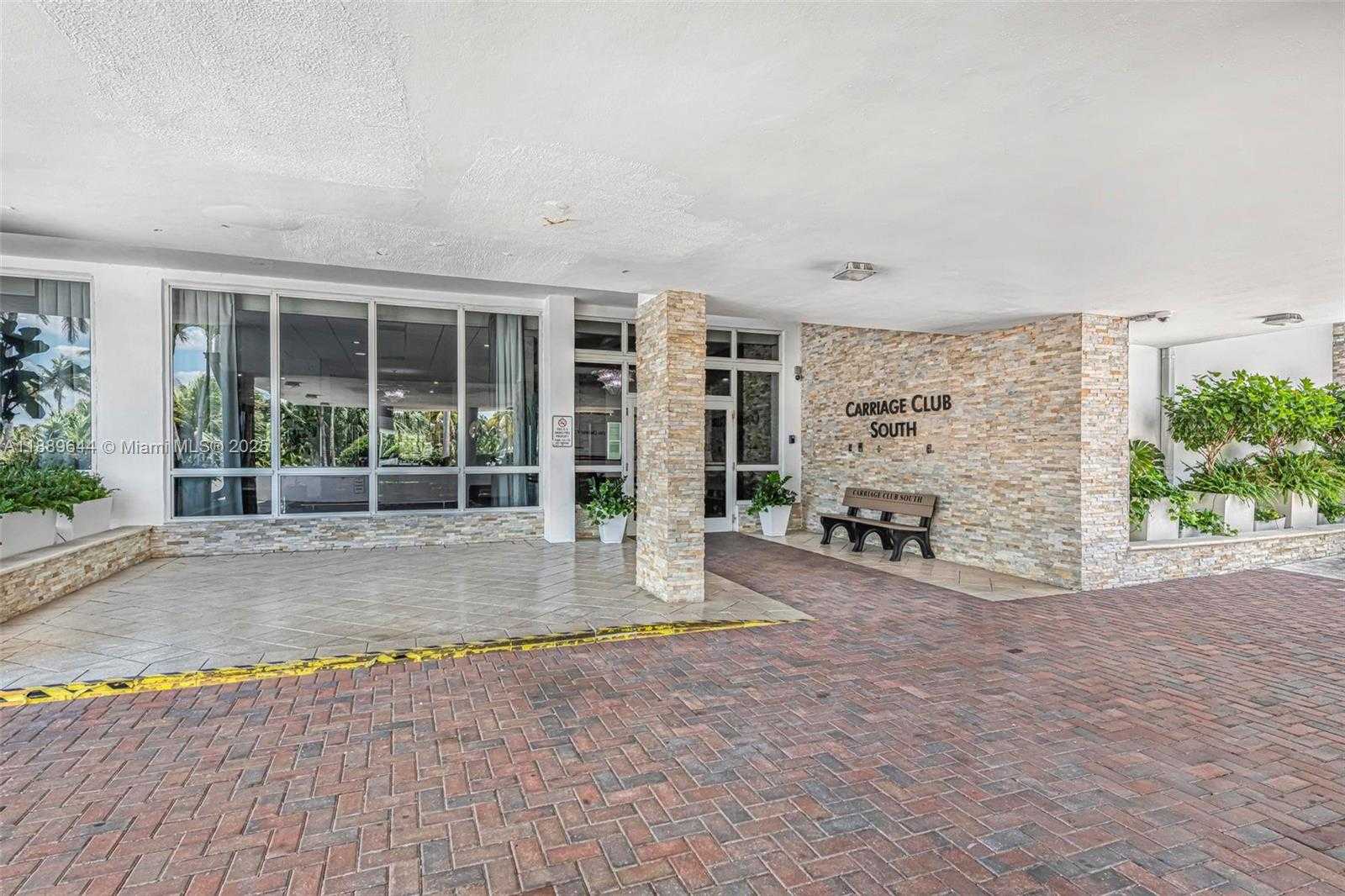 Small Image of 5001 COLLINS AVE #16F, Miami Beach Number 24