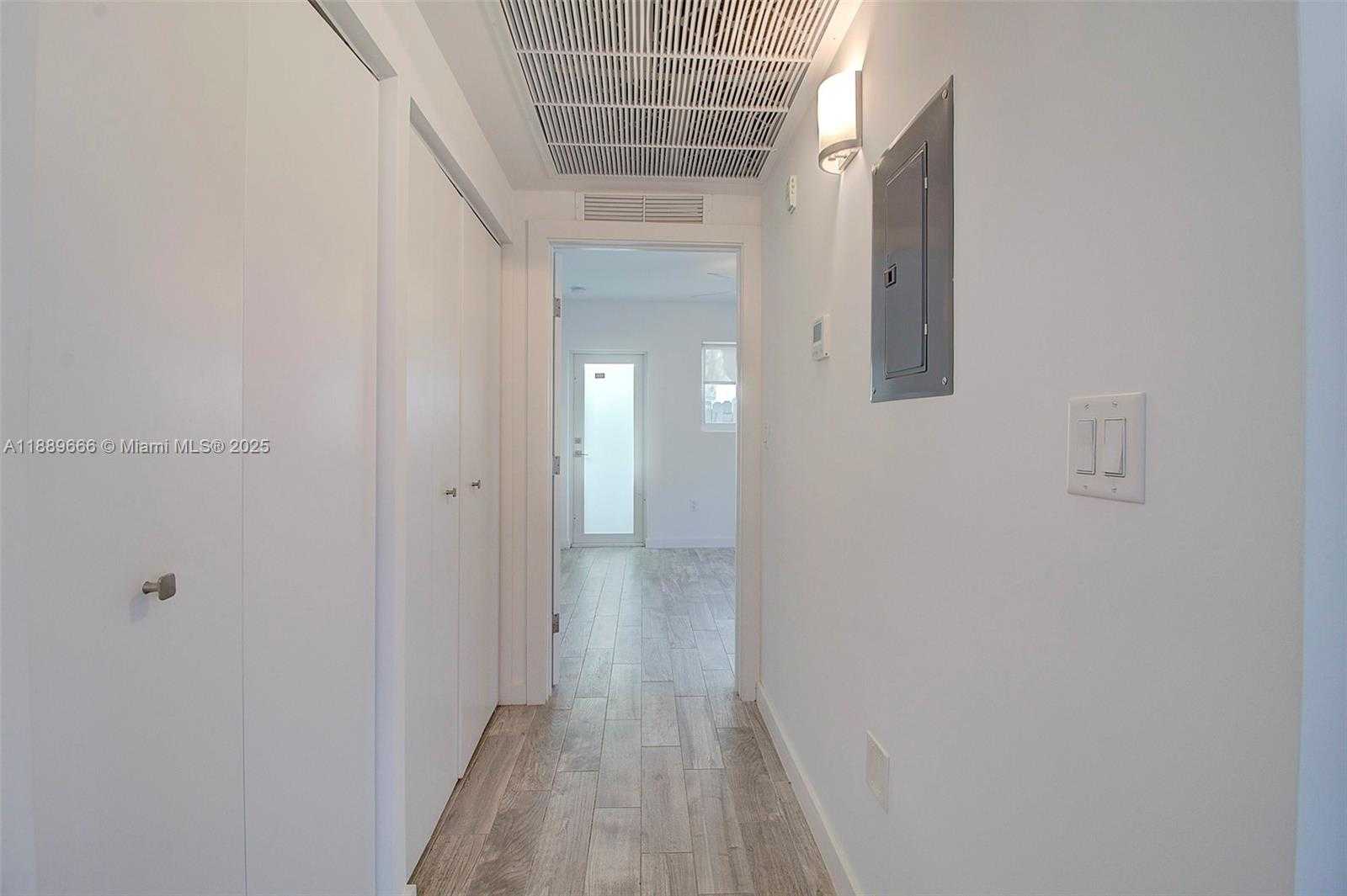 Small Image of 1035 EUCLID AVE #18, Miami Beach Number 14
