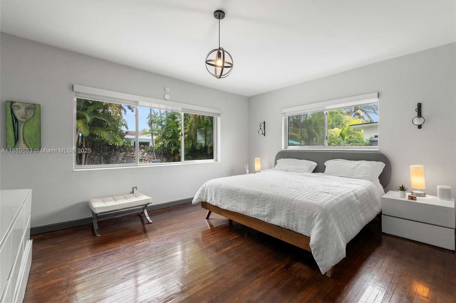 Small Image of 425 NORTH EAST 114TH ST, Miami Number 15
